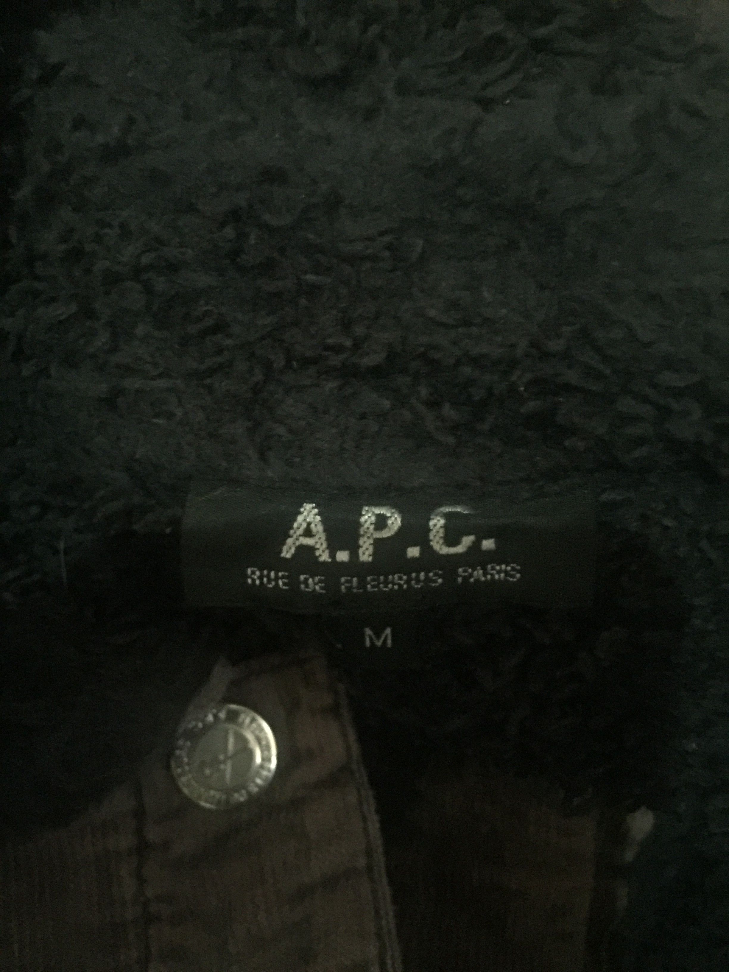 A.P.C. A.P.C Trucker Jacket Distressed Size US S / EU 44-46 / 1 - 5 Thumbnail