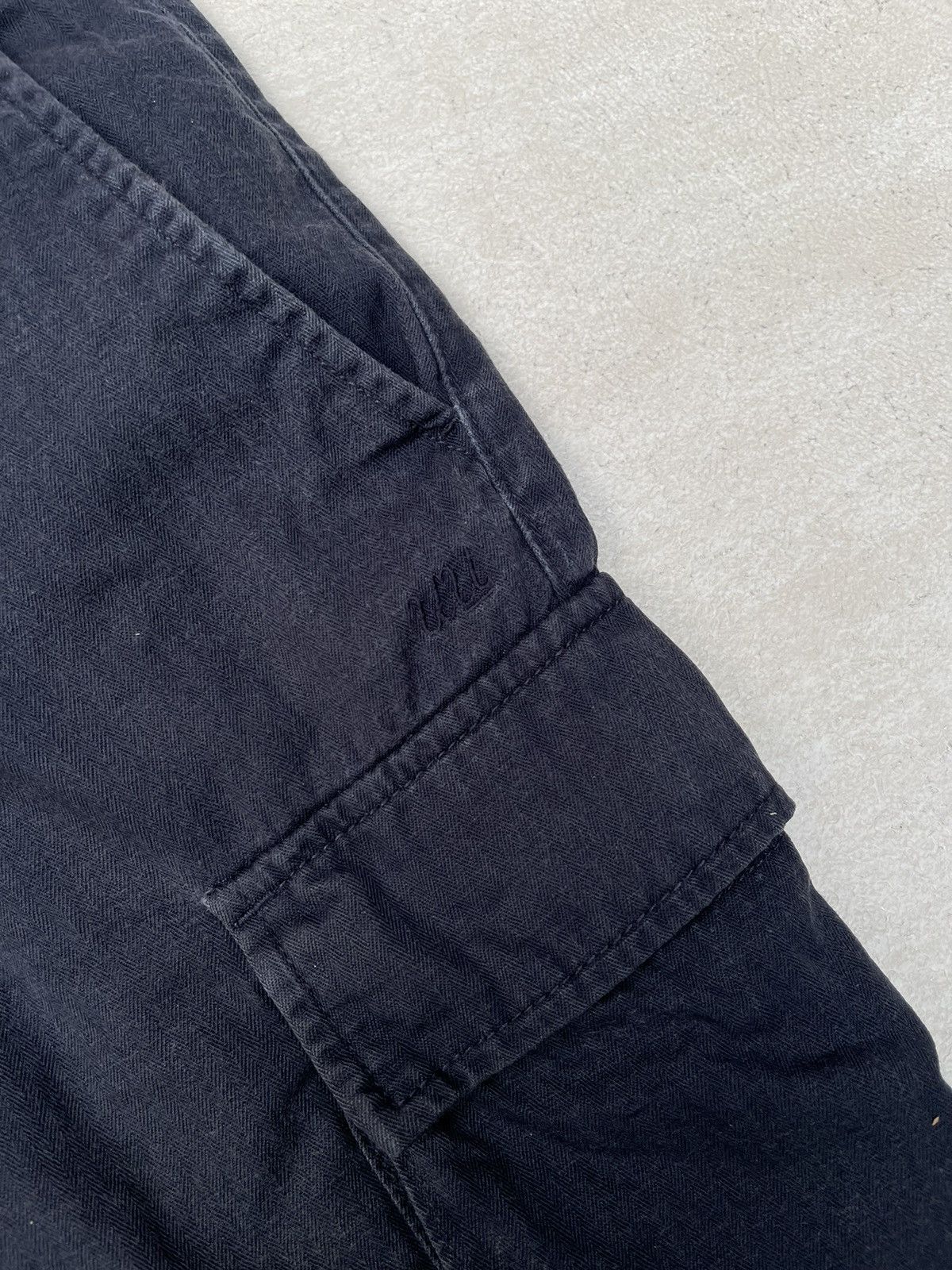 Undercover × Uniqlo Thrashed Faded Undercover uniqlo double pocket cargo Size US 32 / EU 48 - 3 Thumbnail