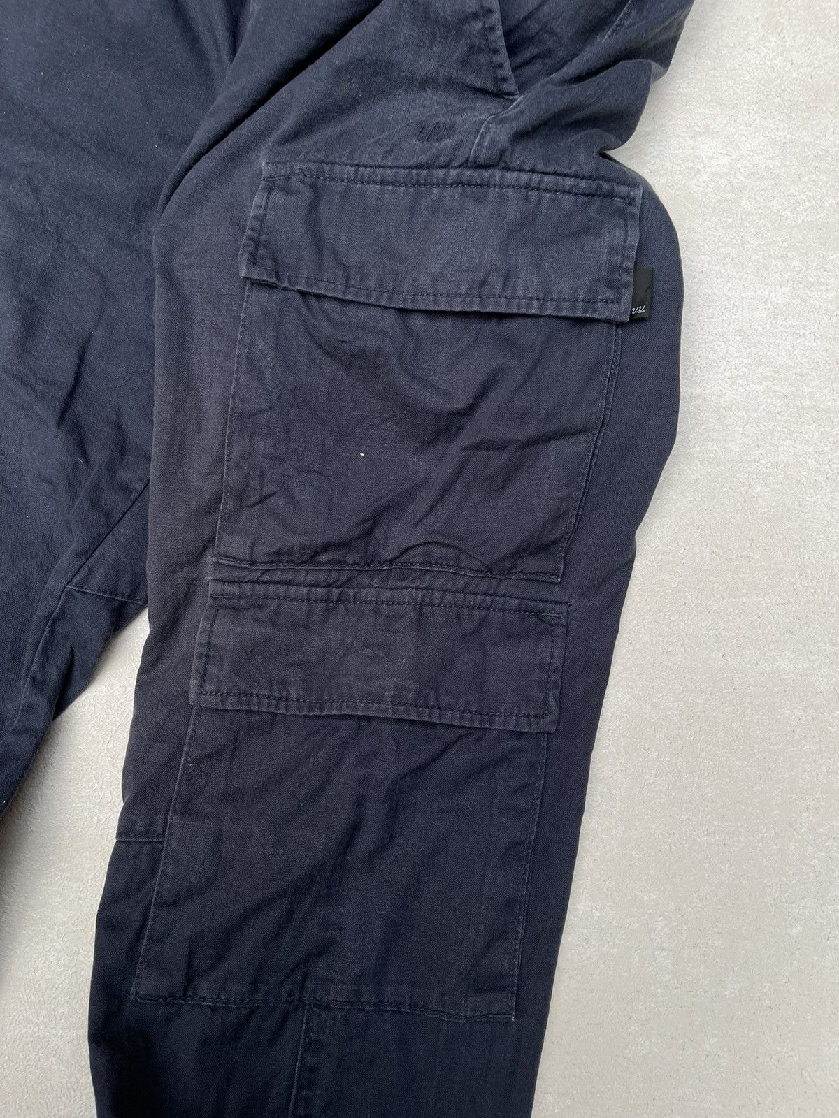 Undercover × Uniqlo Thrashed Faded Undercover uniqlo double pocket cargo Size US 32 / EU 48 - 4 Thumbnail