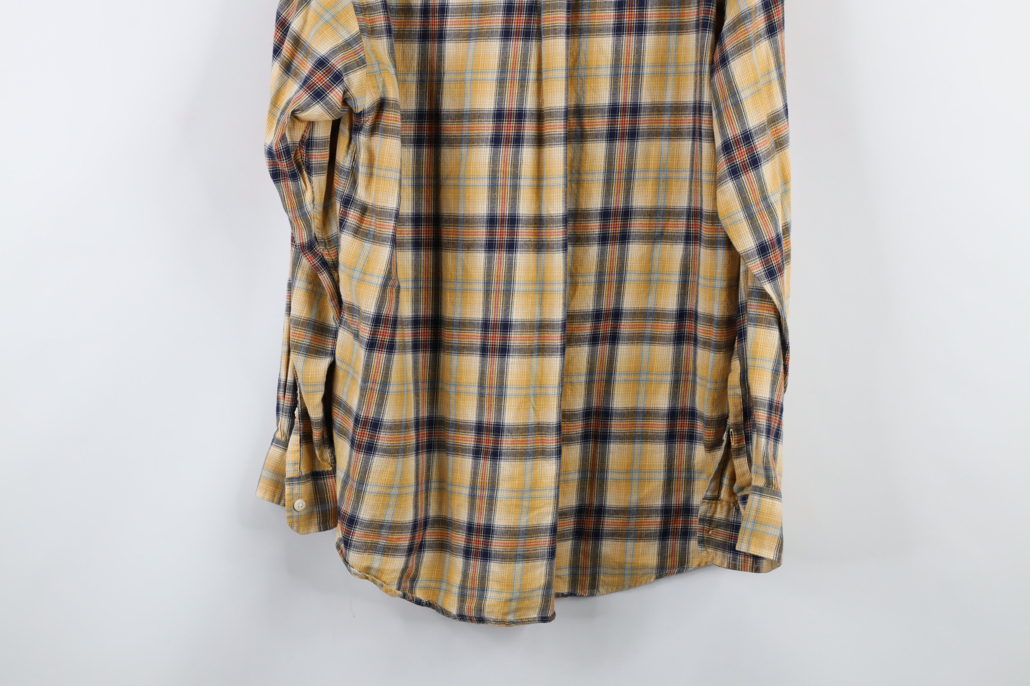 Vintage Vintage 90s Nautica Collared Button Shirt Plaid Cotton Size US M / EU 48-50 / 2 - 10 Preview