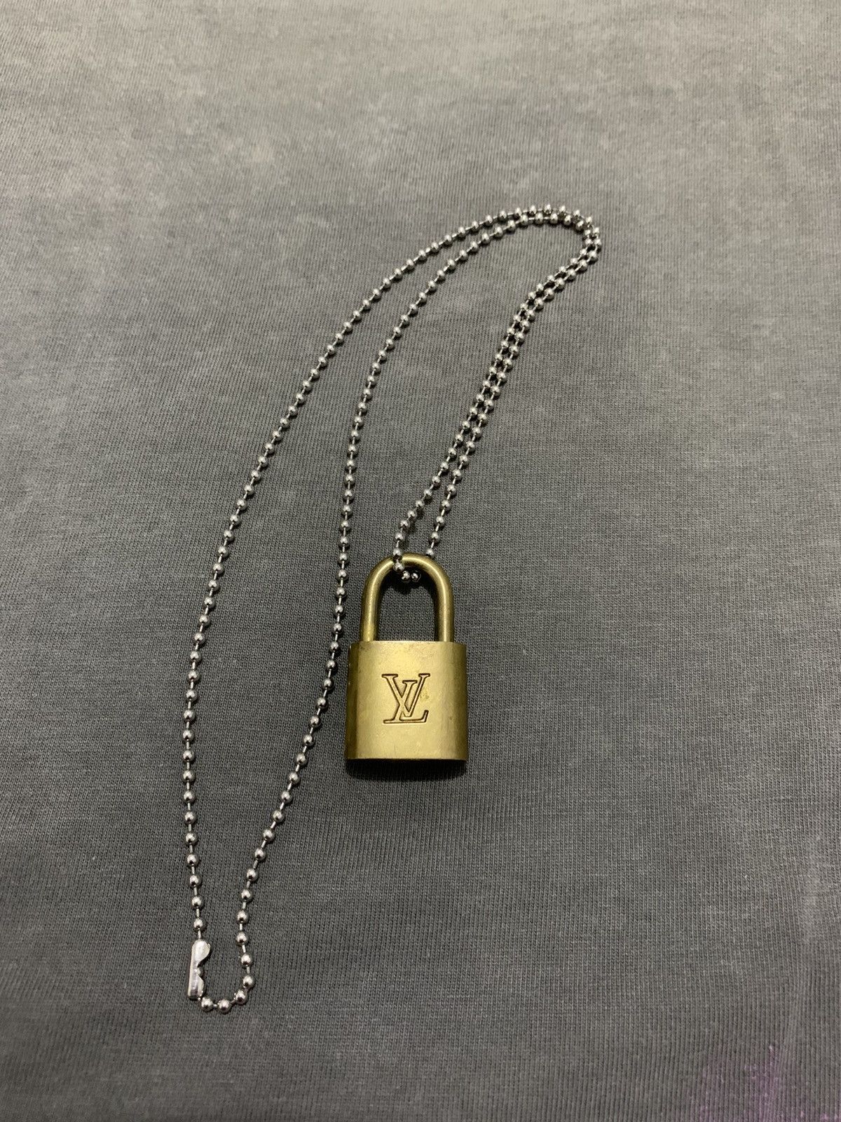 Designer Lv padlock necklace sid vicious style Size ONE SIZE - 5 Thumbnail