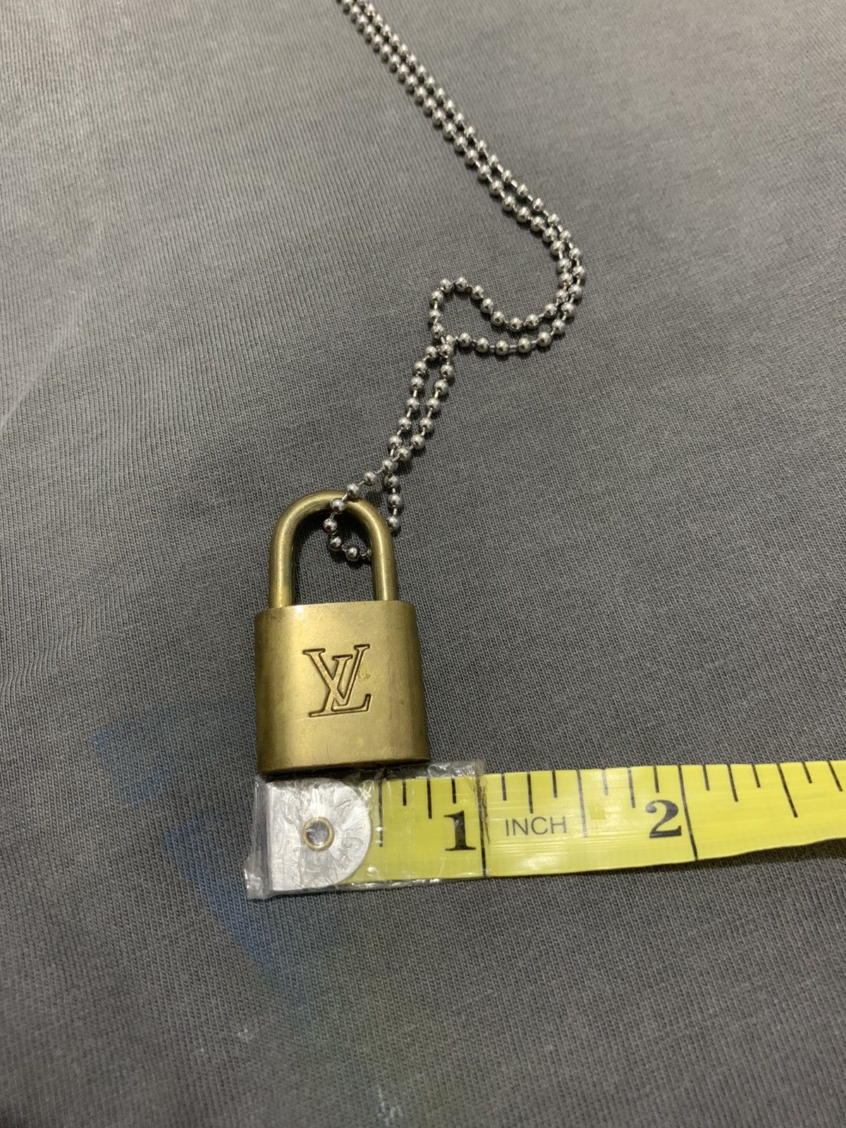 Designer Lv padlock necklace sid vicious style Size ONE SIZE - 9 Thumbnail