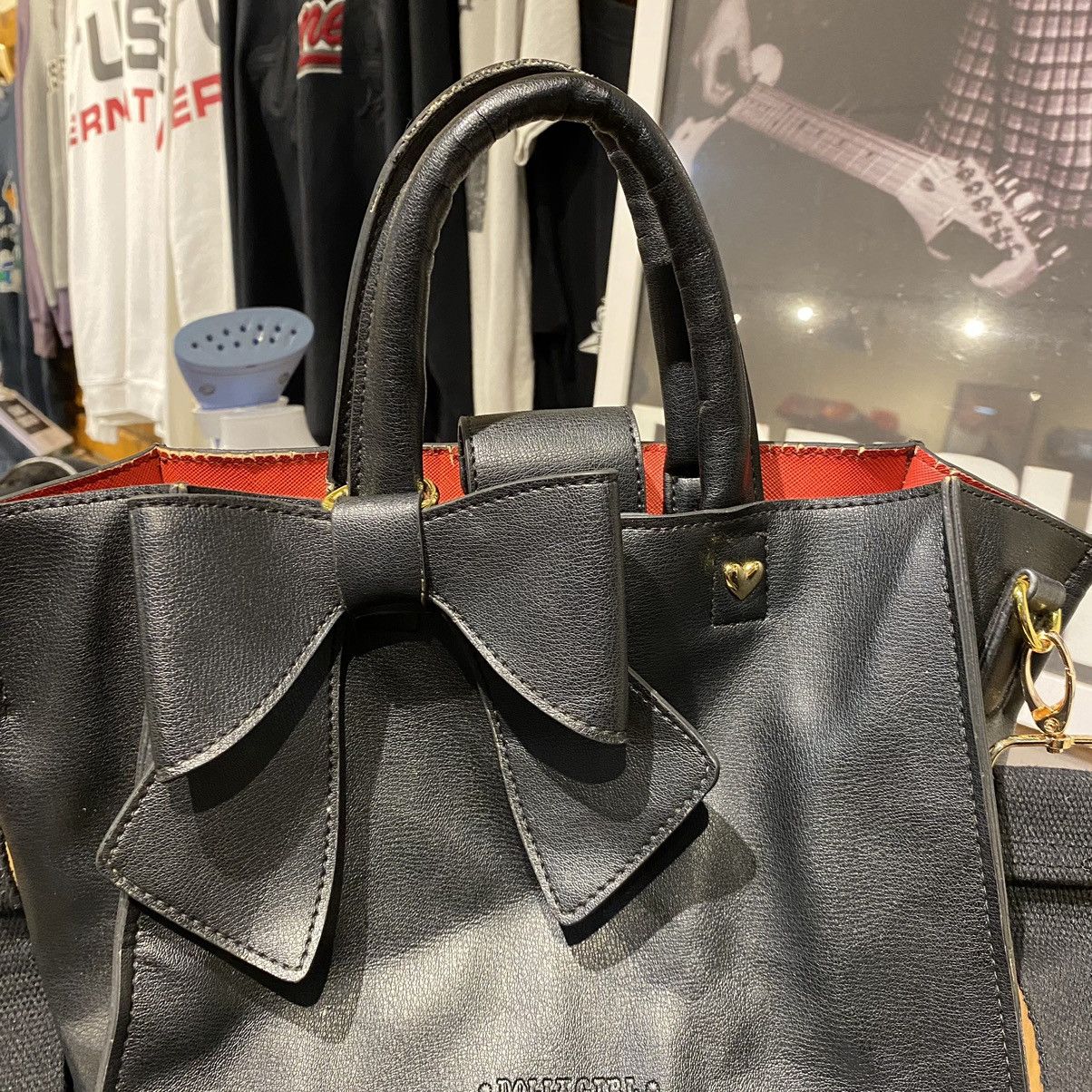 Anna Sui × Japanese Brand RARE‼️Dolly Girl Anna Sui Leather Handle Bags Size ONE SIZE - 6 Thumbnail