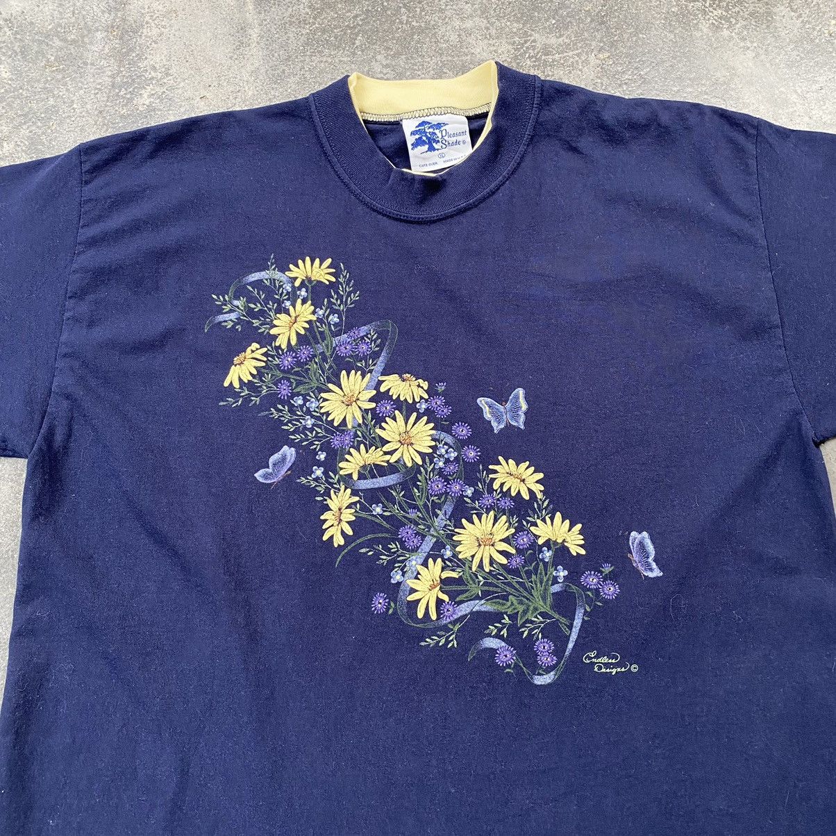 Vintage Vintage Pleasant Shade Floral Art Tees Size US XL / EU 56 / 4 - 3 Thumbnail