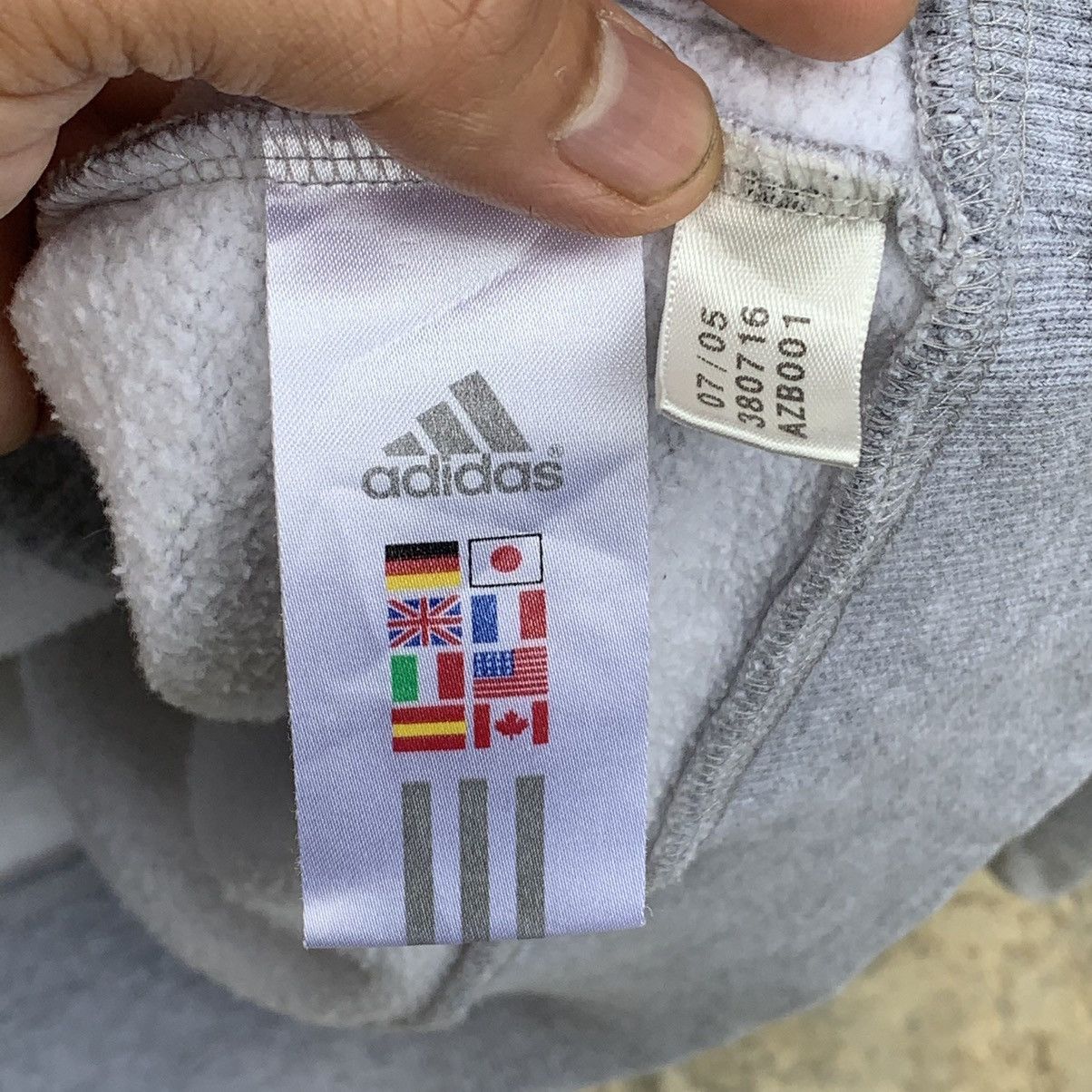 Adidas Adidas hoodie zipper Size US L / EU 52-54 / 3 - 6 Thumbnail