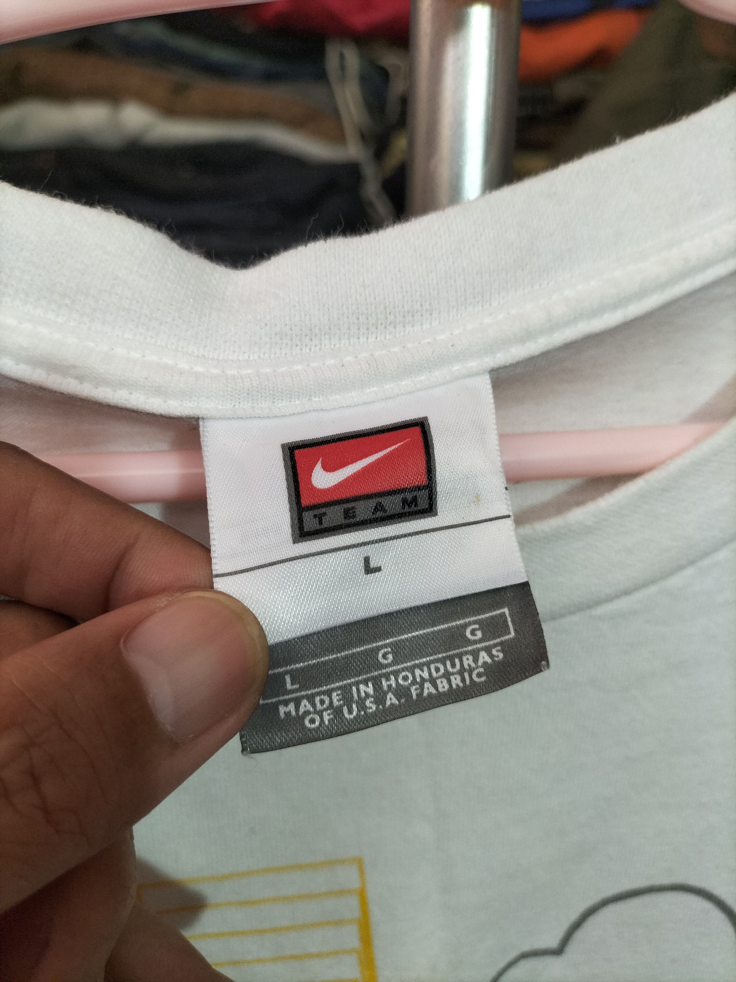 Nike Vintage Nike Portland Walk 127 miles rare street fashion Size US L / EU 52-54 / 3 - 3 Thumbnail