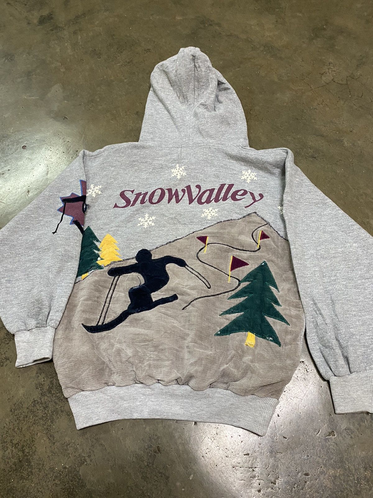 Vintage Vintage Flash Up Canada Ski Full Print With Patches Hoodie Size US L / EU 52-54 / 3 - 5 Thumbnail