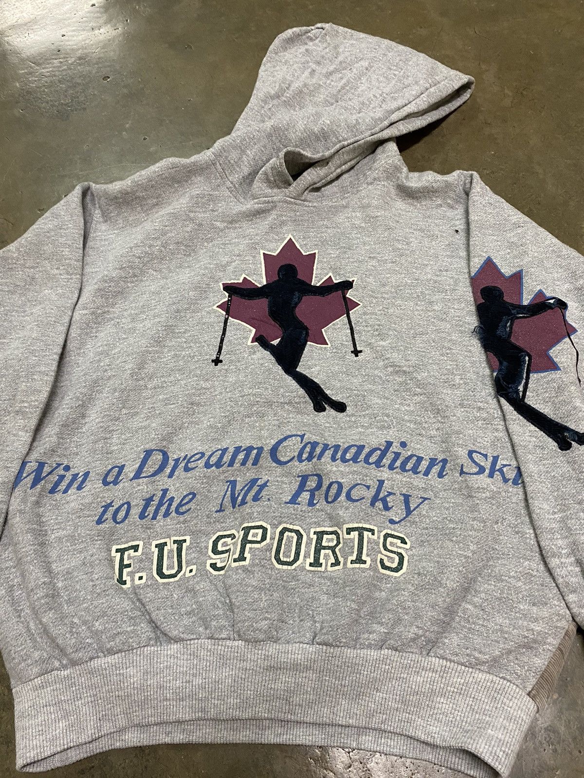 Vintage Vintage Flash Up Canada Ski Full Print With Patches Hoodie Size US L / EU 52-54 / 3 - 4 Thumbnail