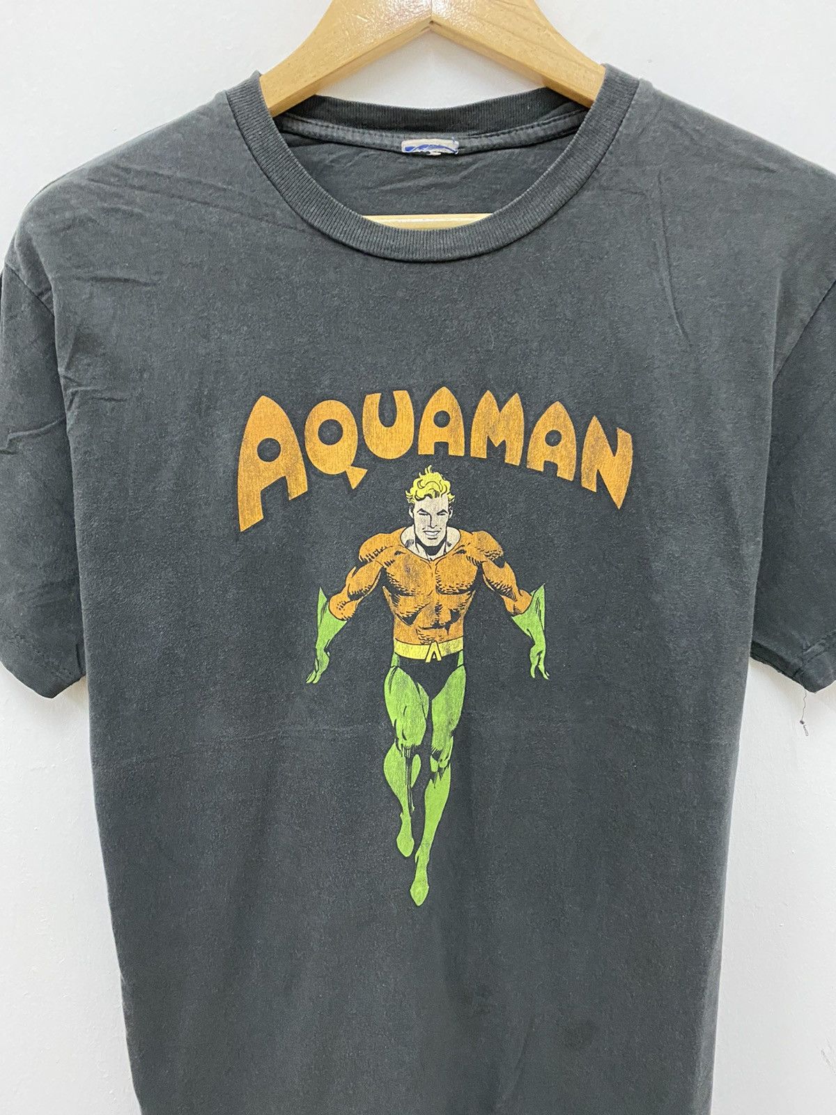DC Comics × Vintage Vintage THRASHED Aquaman Dc Comics Tshirt Size US L / EU 52-54 / 3 - 2 Thumbnail