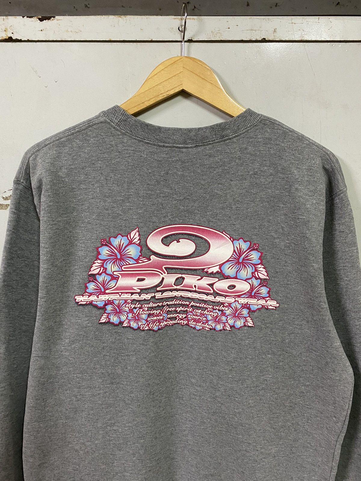 Japanese Brand Vintage Piko Hawaiian Longboard Style Wear Sweatshirts Size US L / EU 52-54 / 3 - 7 Thumbnail