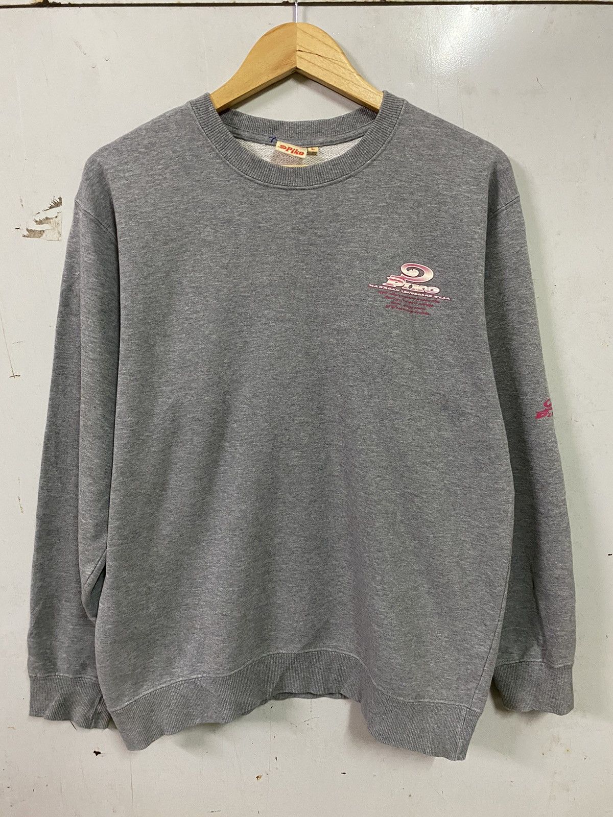 Japanese Brand Vintage Piko Hawaiian Longboard Style Wear Sweatshirts Size US L / EU 52-54 / 3 - 1 Thumbnail