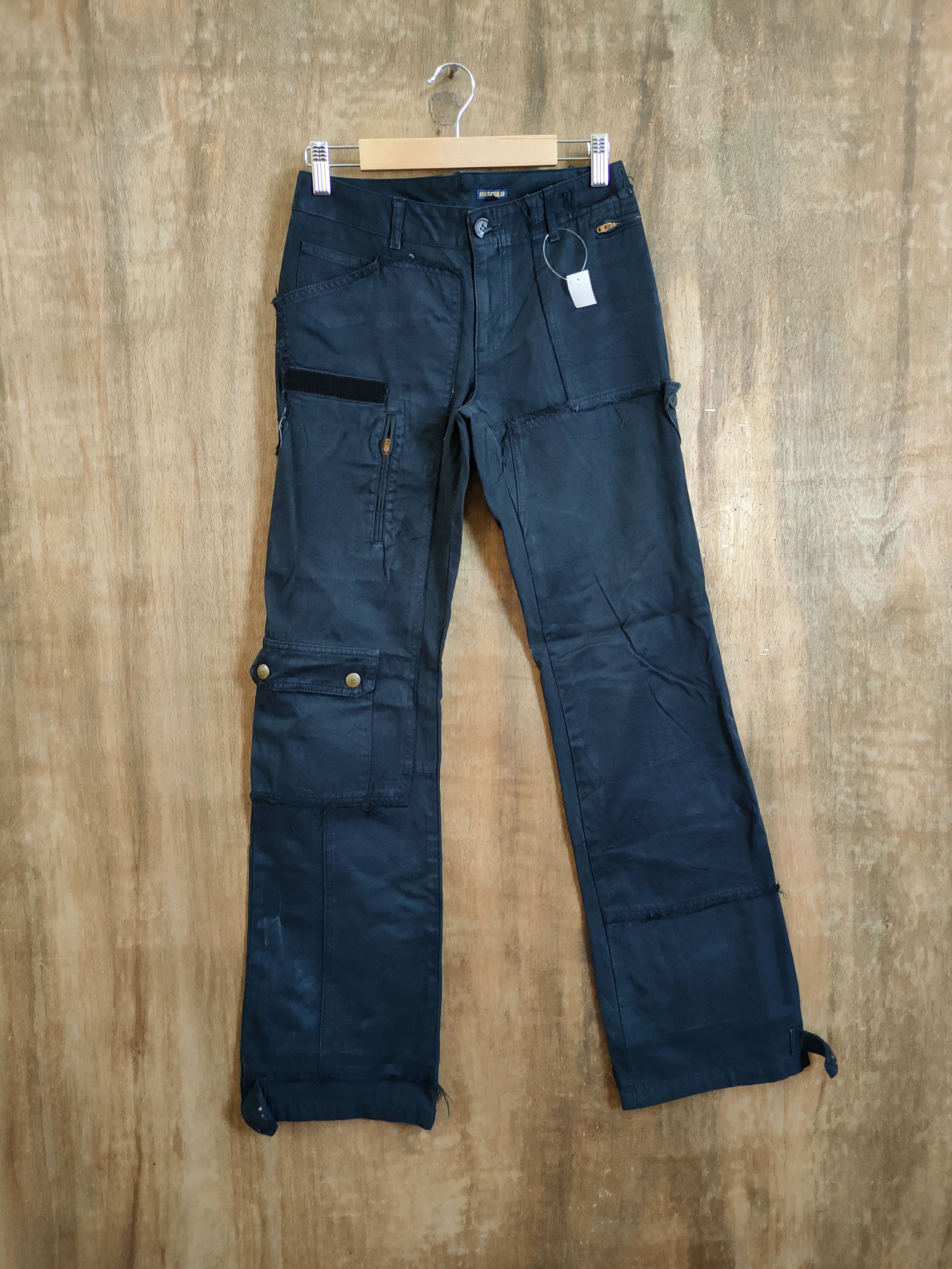 image of Seditionaries Masculo Japan Patch Distressed Cargo Pants 46-364Dll in Black, Men's (Size 26)