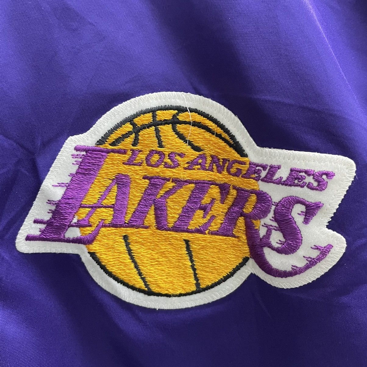 NBA × Starter NOS 💥90s LAKERS NBA STARTER VARSITY JACKET Size US L / EU 52-54 / 3 - 5 Thumbnail