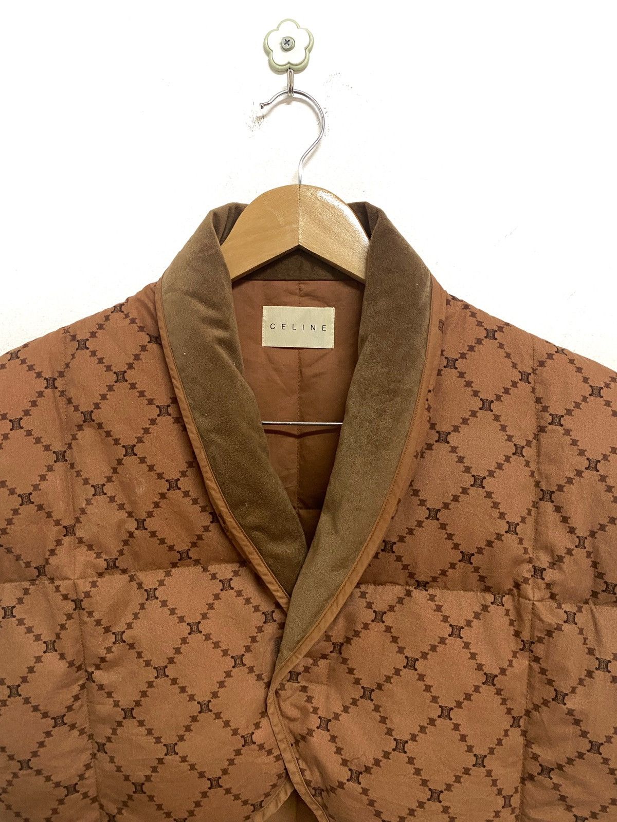 Celine Vintage Celine Monogram Cropped Puffer Vest Jacket Size M / US 6-8 / IT 42-44 - 3 Thumbnail