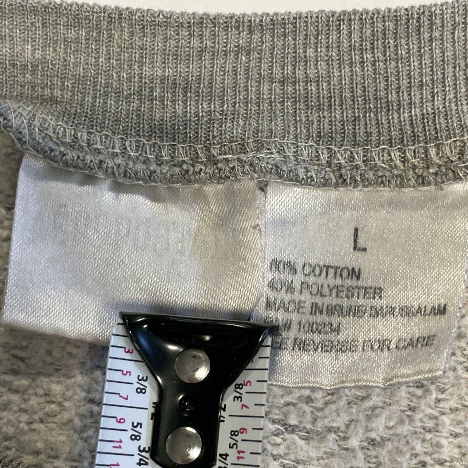 Vintage Vintage Aeropostale Spell Out Sweatshirt Pullover Gray Size US L / EU 52-54 / 3 - 11 Thumbnail