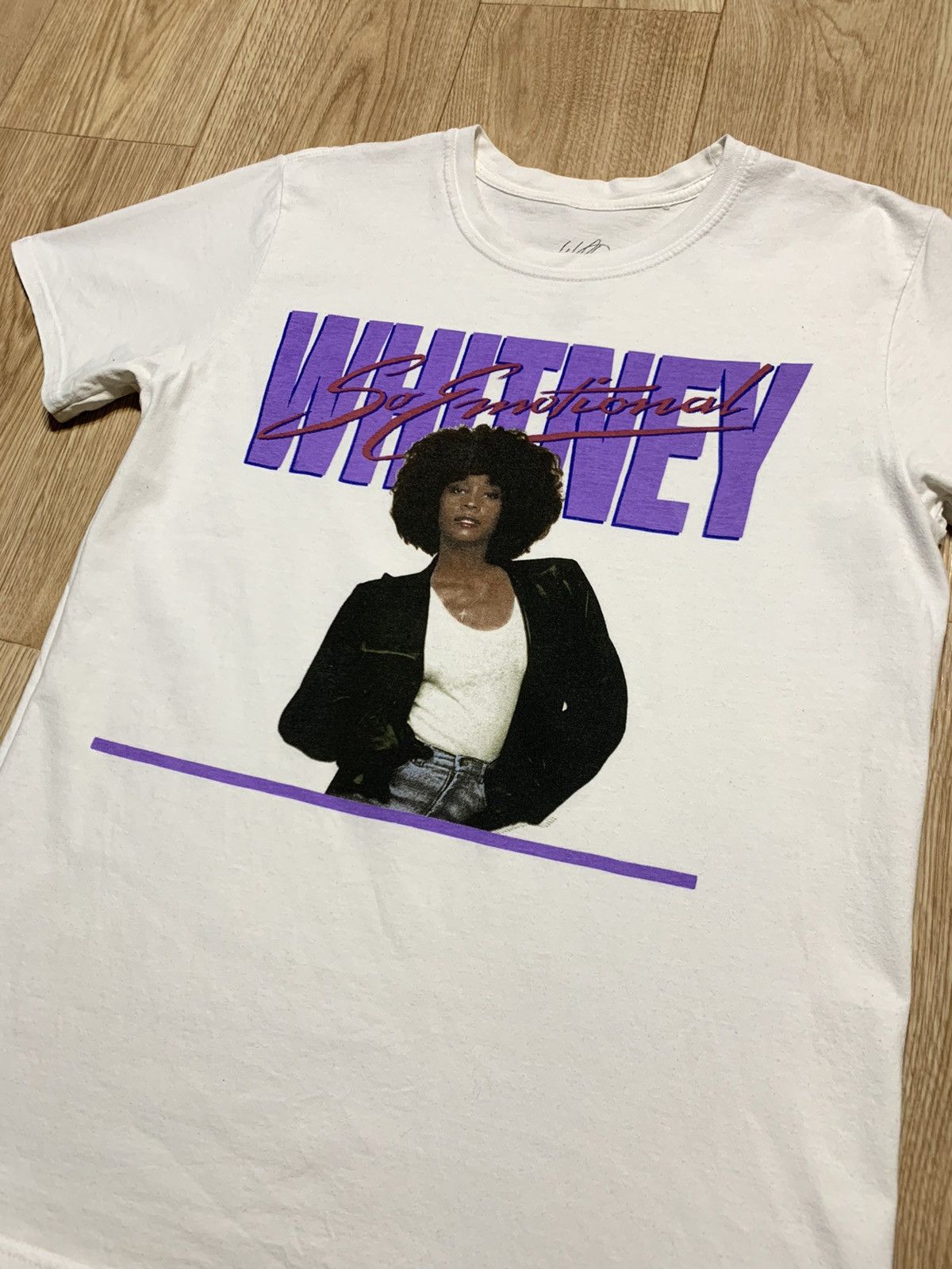 Vintage Whitney Houston So Emotional Merch T-Shirt Size US M / EU 48-50 / 2 - 2 Thumbnail
