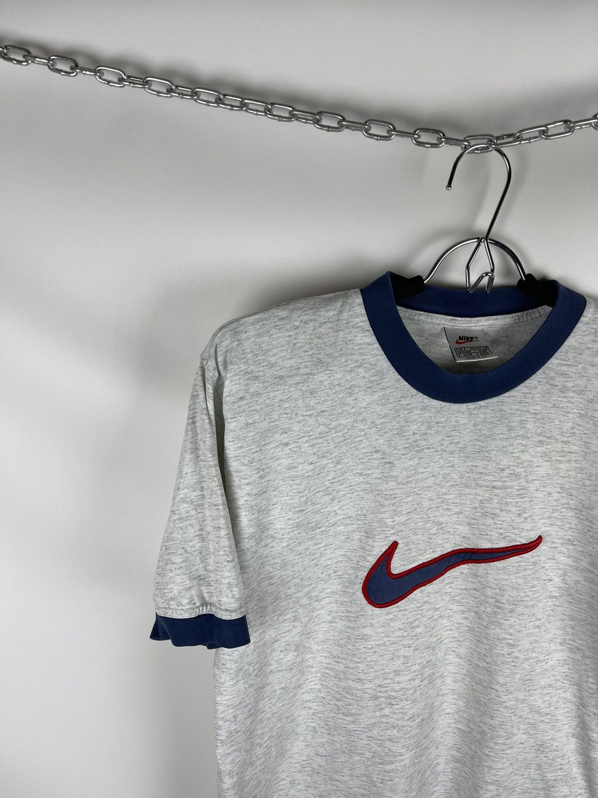 Nike Nike vintage 90s big swoosh centre logo tee shirt Size US S / EU 44-46 / 1 - 2 Thumbnail