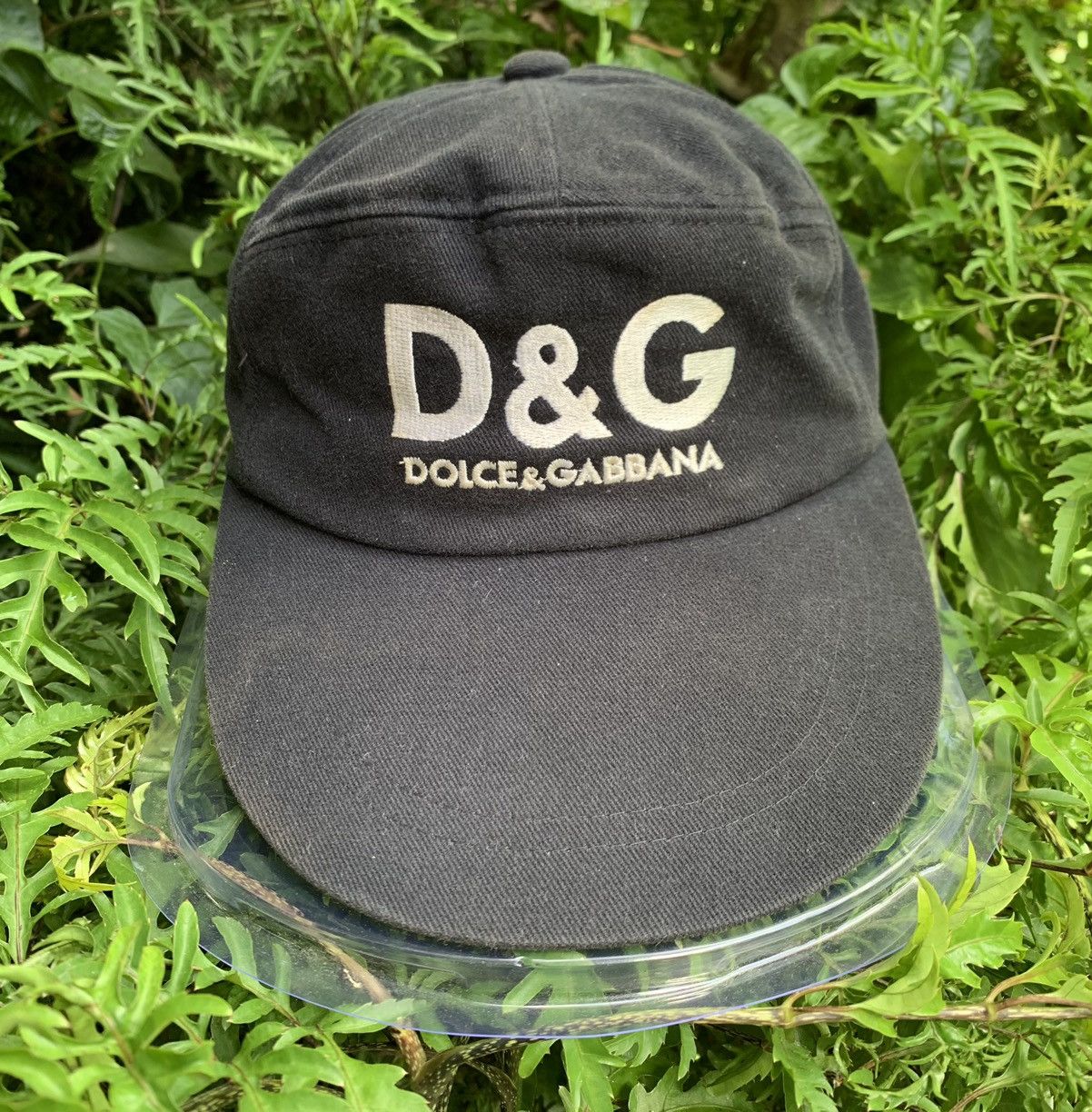 Dolce & Gabbana Vintage Dolce & Gabbana Cap Streetwear SunFaded Size ONE SIZE - 1 Thumbnail