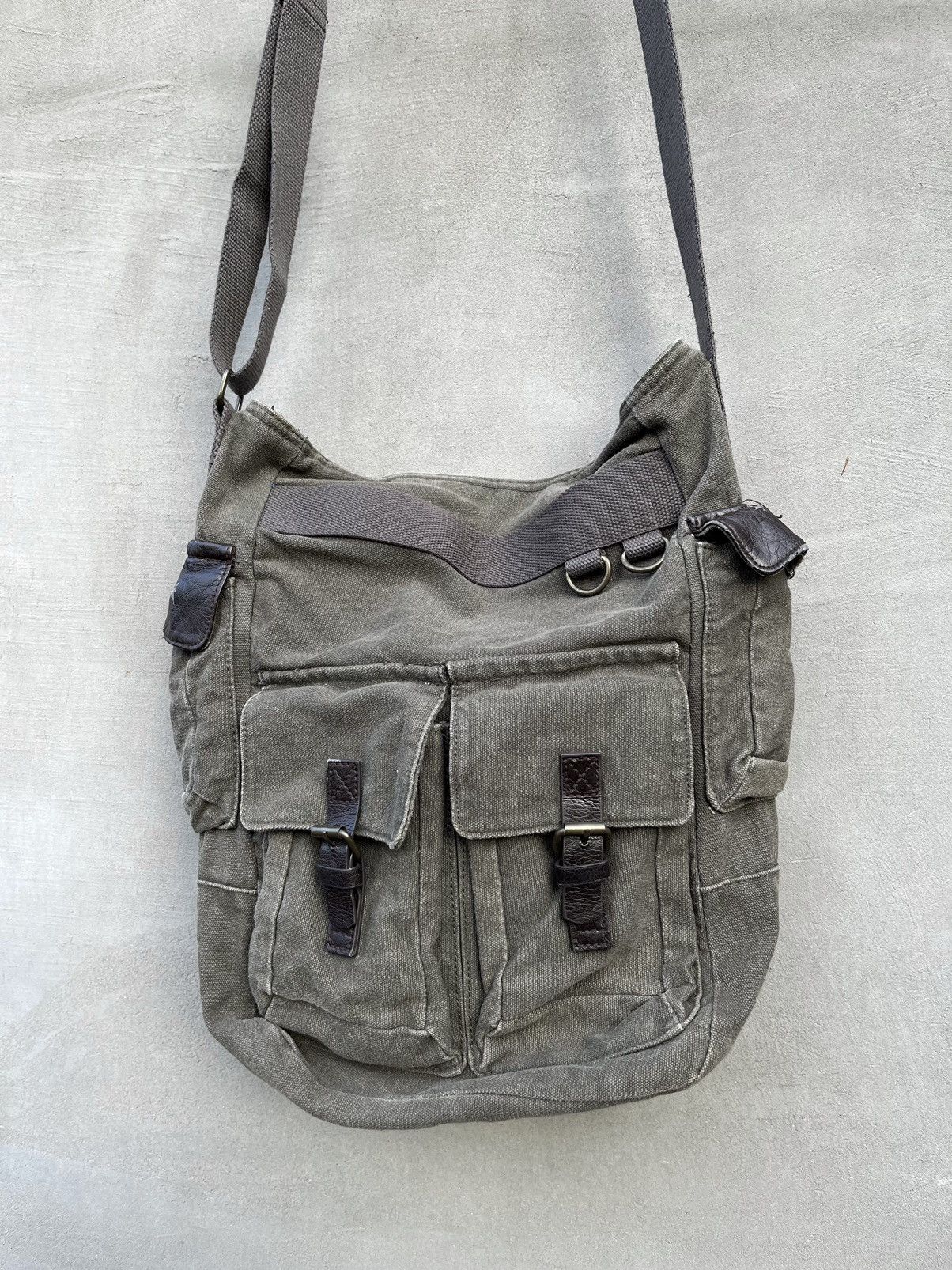 Other Vintage Japanese Multi Pocket Crossbody Bag Utility Size ONE SIZE - 11 Thumbnail
