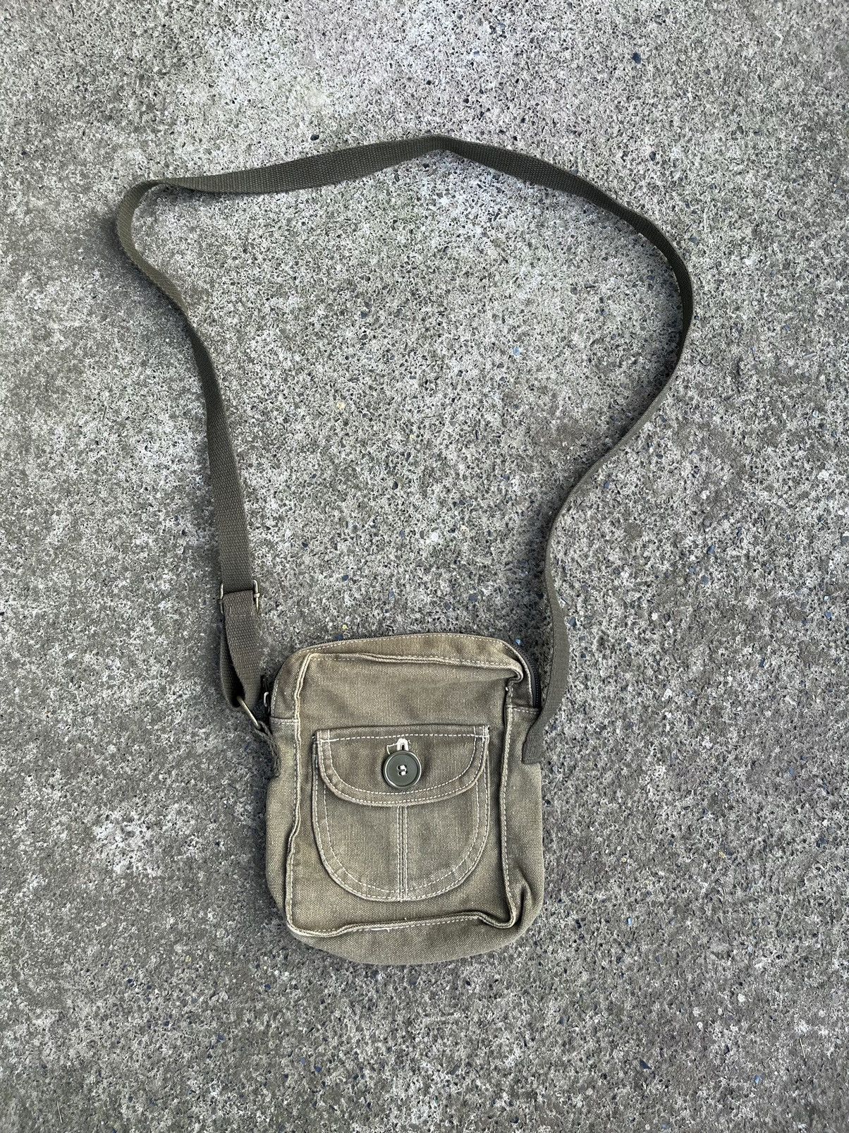 Japanese Brand Vintage Minimalism Bag Military Japanese Style Faded Canvas Size ONE SIZE - 2 Thumbnail