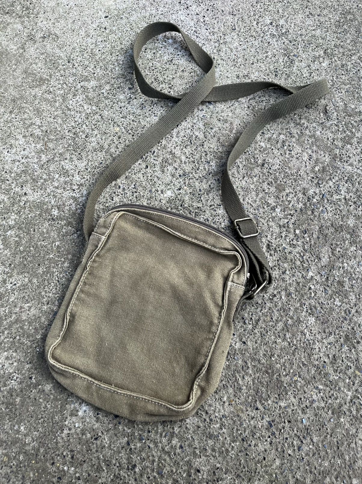 Japanese Brand Vintage Minimalism Bag Military Japanese Style Faded Canvas Size ONE SIZE - 3 Thumbnail
