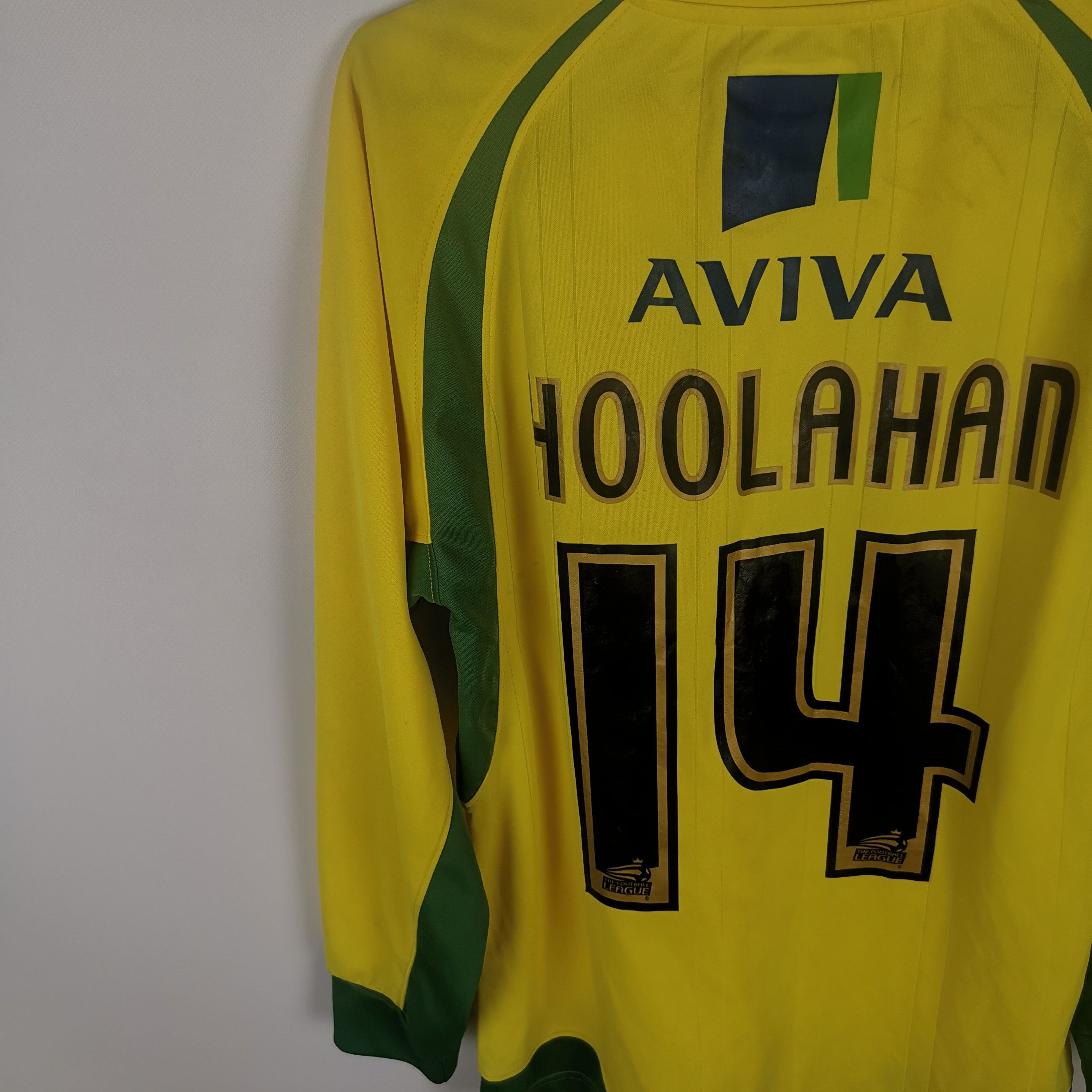 Other 2010-2011 Norwich #41 Hoolahan LongSleeve Xara Home jersey Size US S / EU 44-46 / 1 - 2 Thumbnail