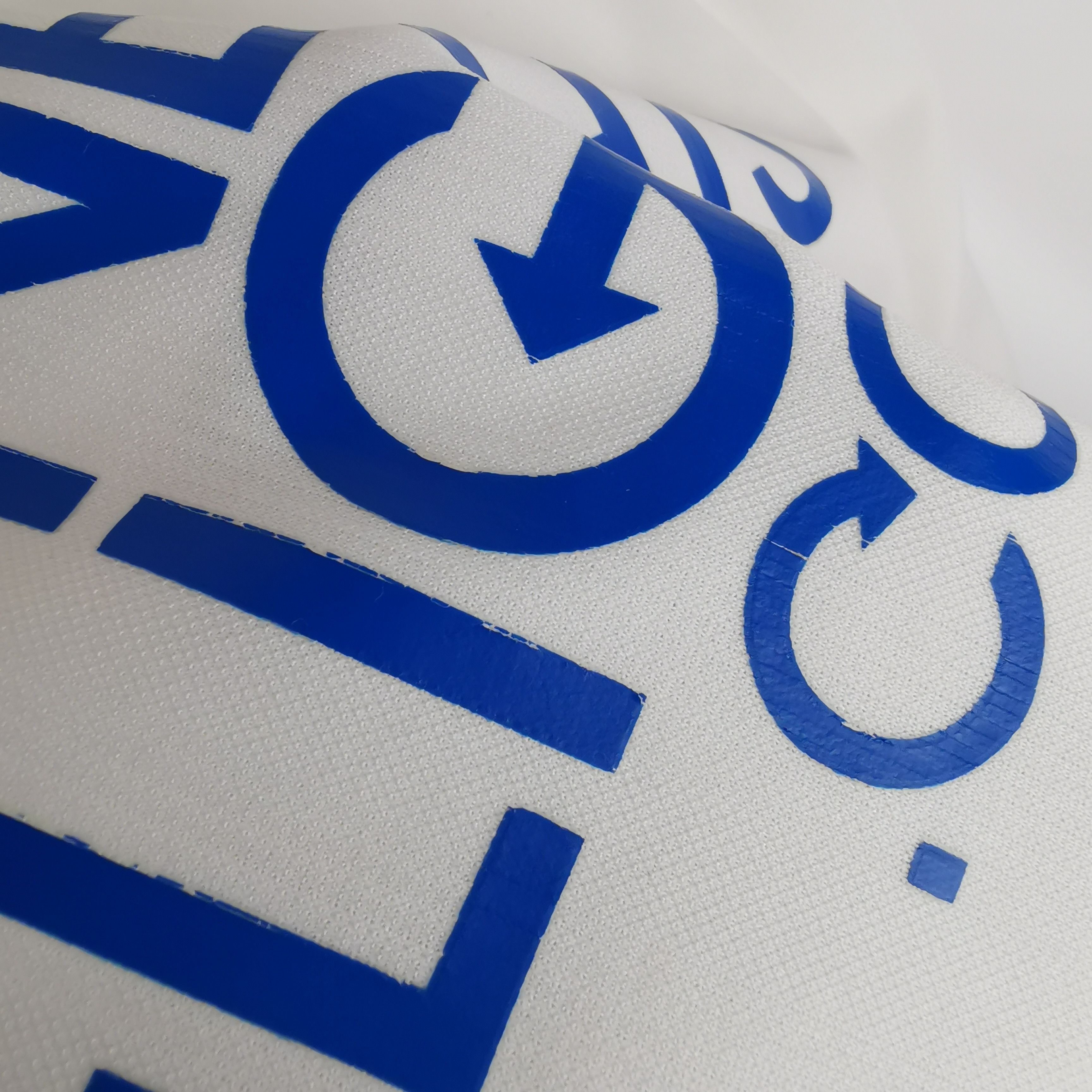 Macron Macron Leeds United 2010 2011 home soccer jersey football Size US L / EU 52-54 / 3 - 5 Thumbnail