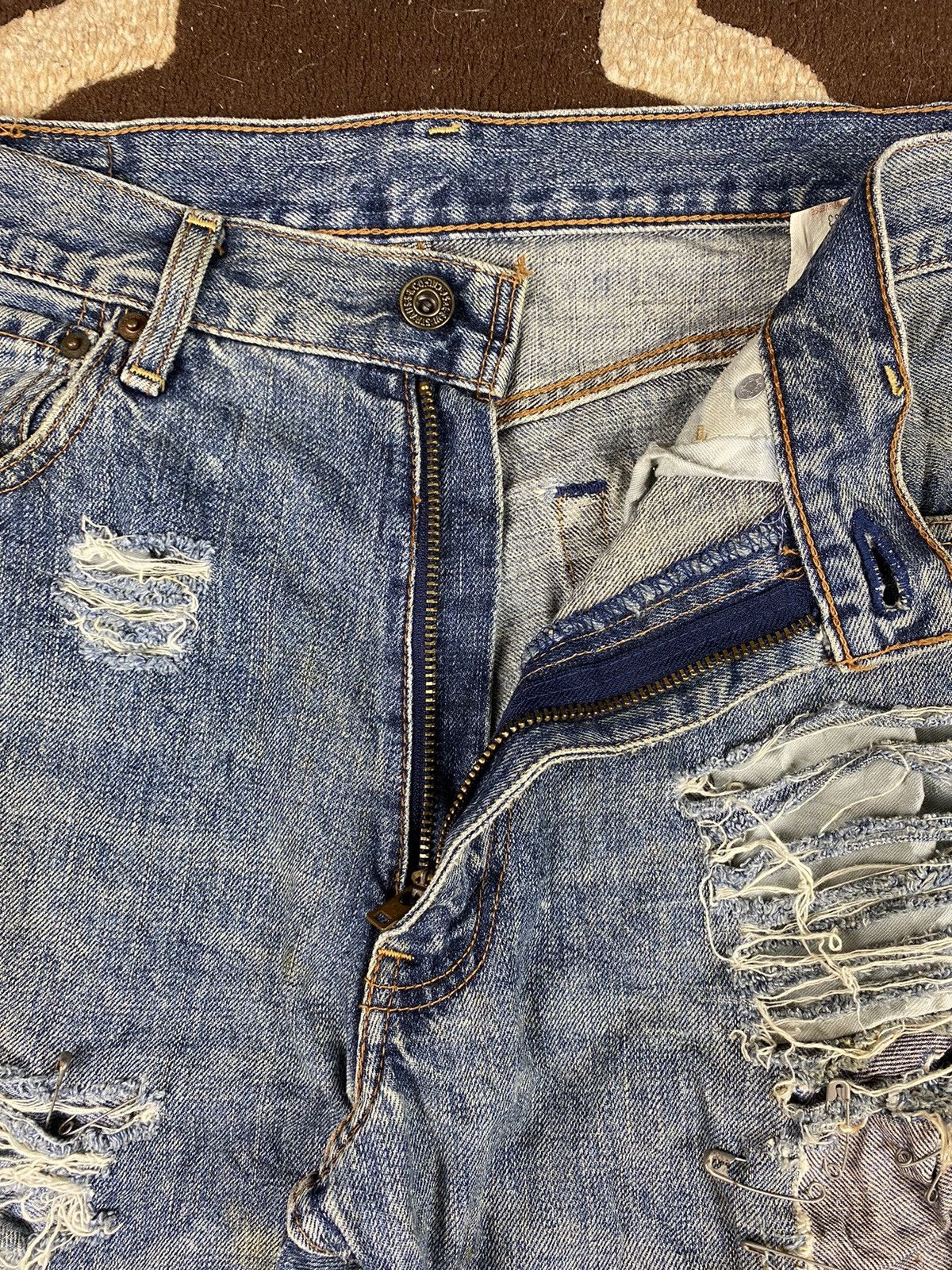 Levi's × Vintage Vintage Levis 503 Custom Distressed Size US 33 - 13 Thumbnail