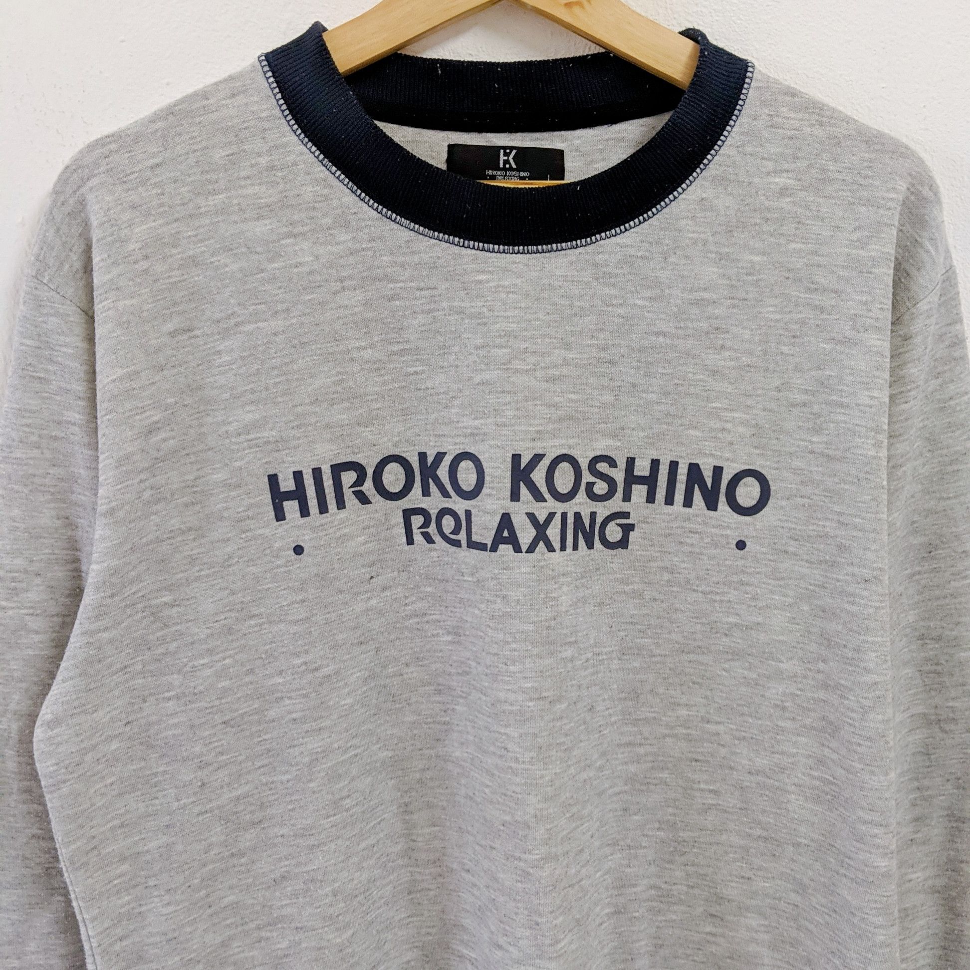 Hiroko Koshino Homme × Japanese Brand × Vintage Vintage HIROKO KOSHINO Japan Relaxing Sweatshirt Knitwear Size US L / EU 52-54 / 3 - 4 Thumbnail