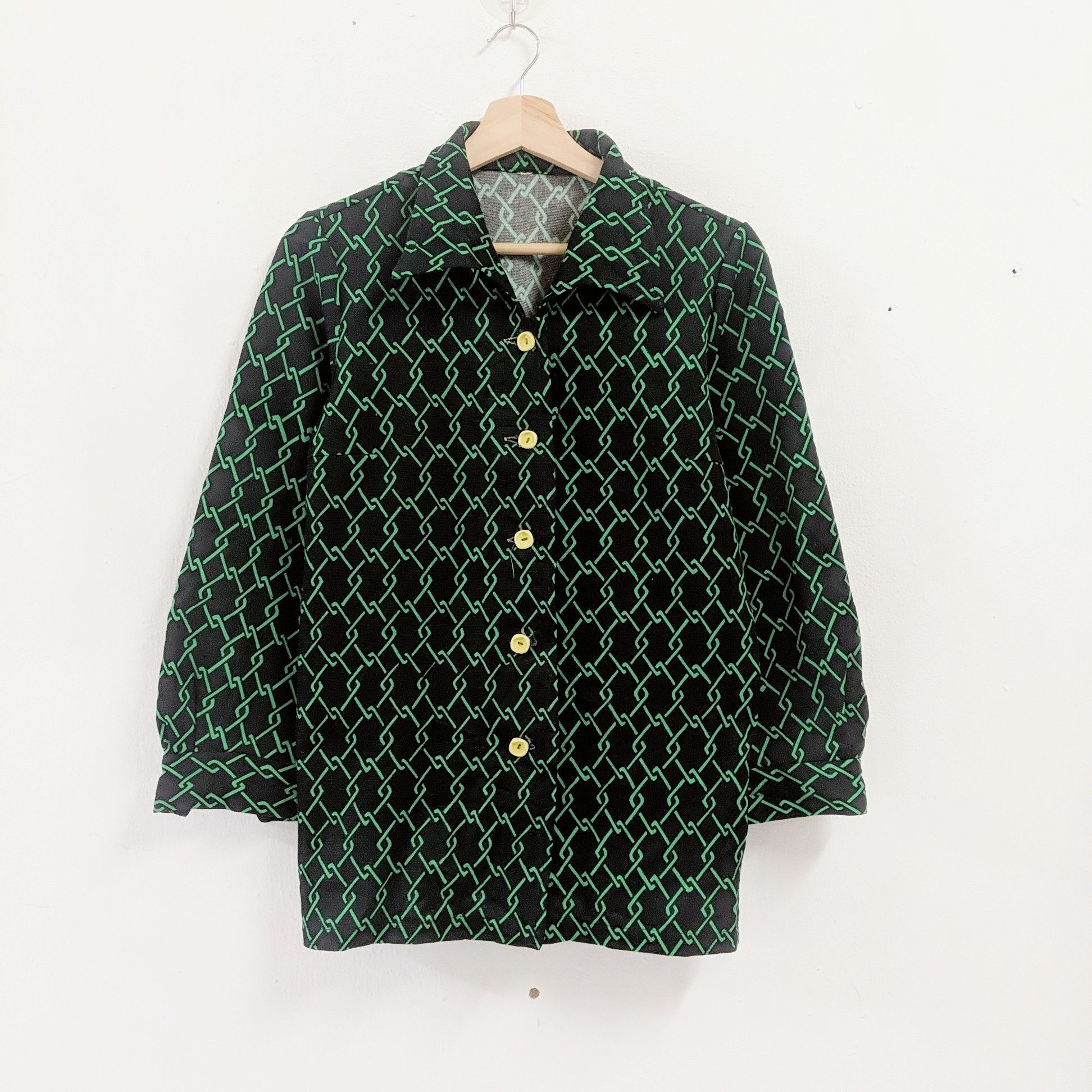image of Vintage Japanese Button Shirt With Design in Green, Men's (Size Medium)