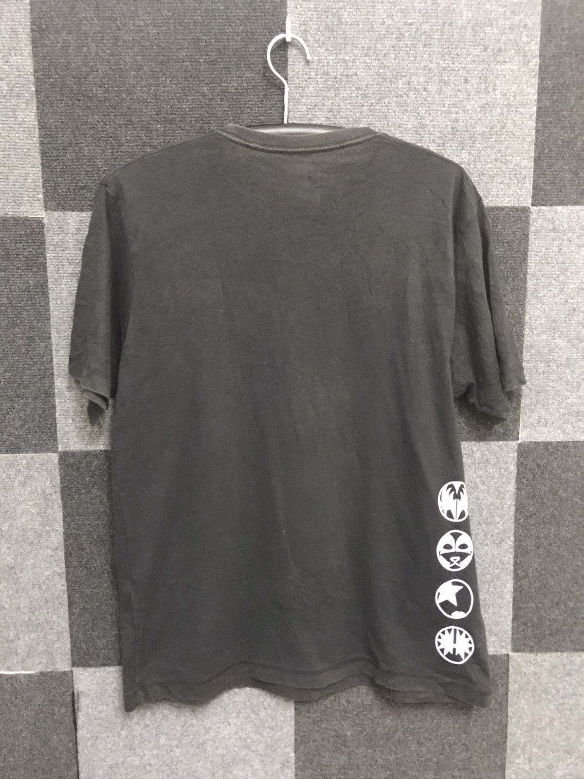 Band Tees × Uniqlo KISS X UNIQLO Banad Shirt Size US M / EU 48-50 / 2 - 6 Thumbnail