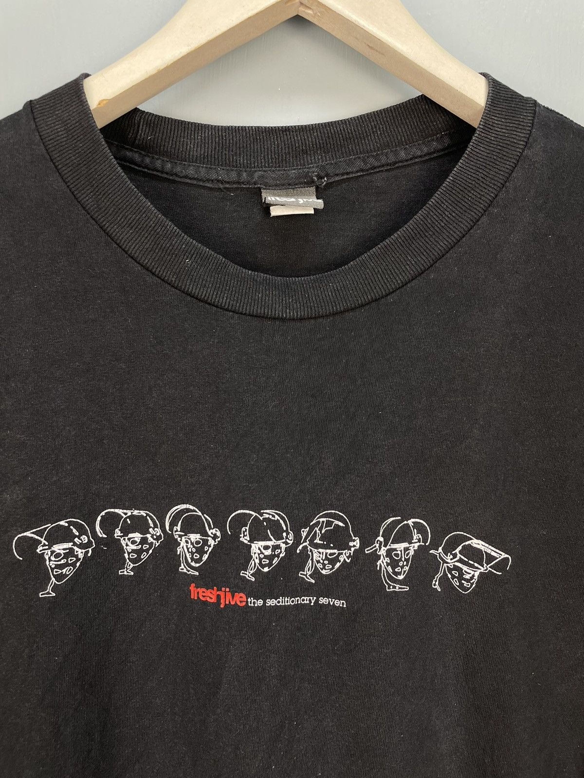 Freshjive Vintage Y2K Freshjive the seditionary seven editon t shirt Size US XL / EU 56 / 4 - 3 Thumbnail