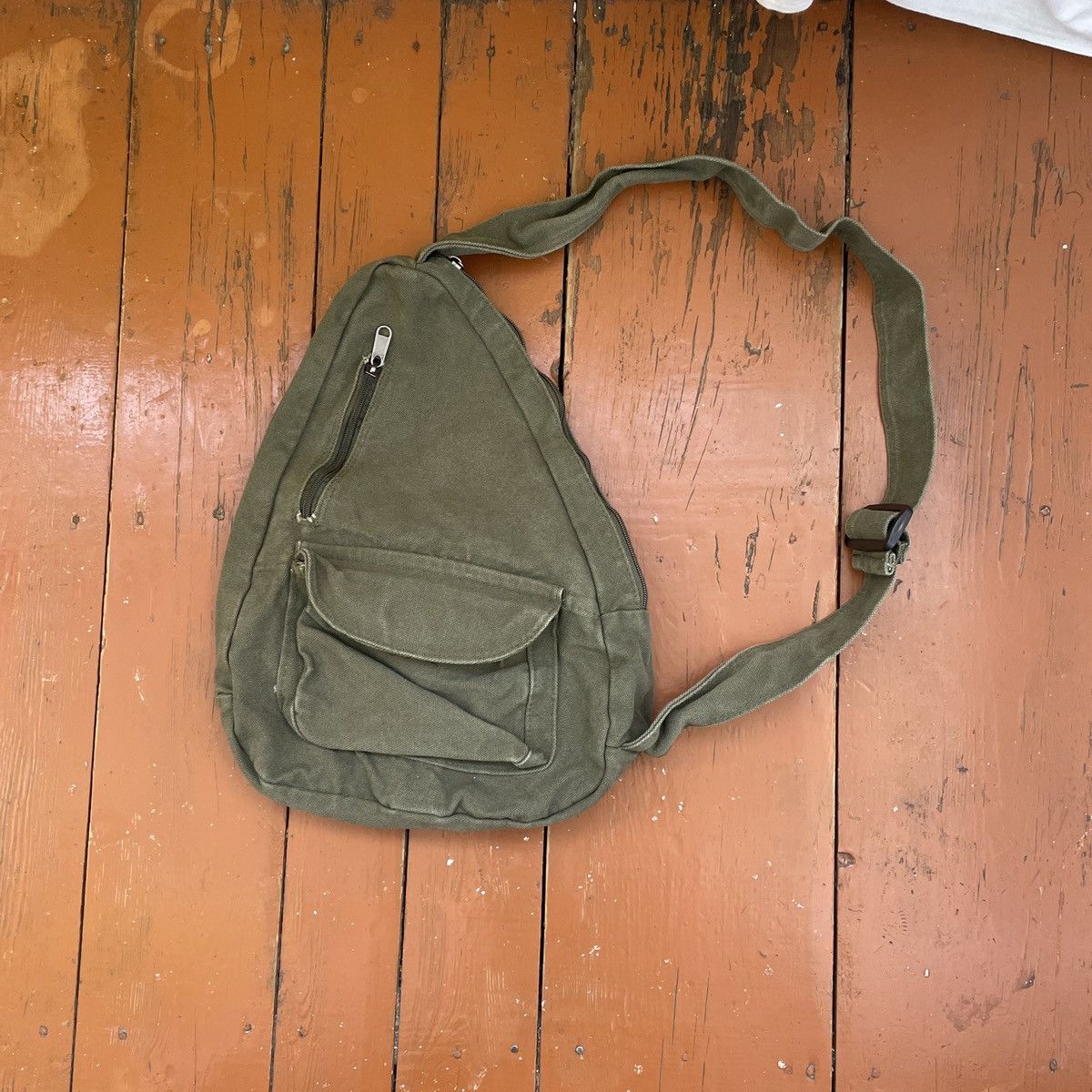 Seditionaries Vintage Sling Crossbody Bag Size ONE SIZE - 7 Thumbnail