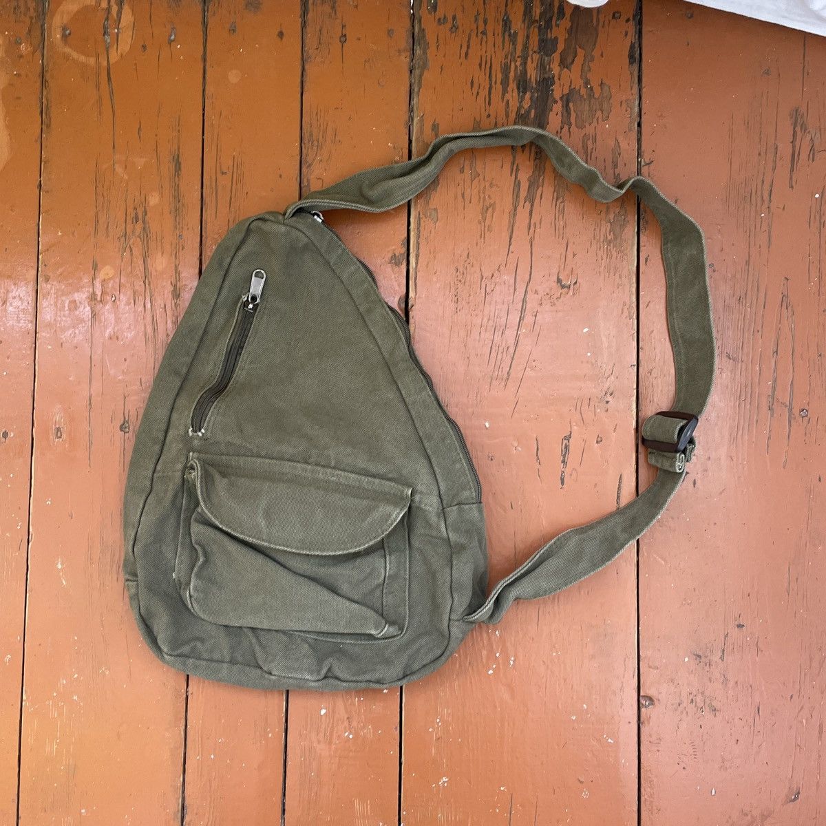 Seditionaries Vintage Sling Crossbody Bag Size ONE SIZE - 6 Thumbnail
