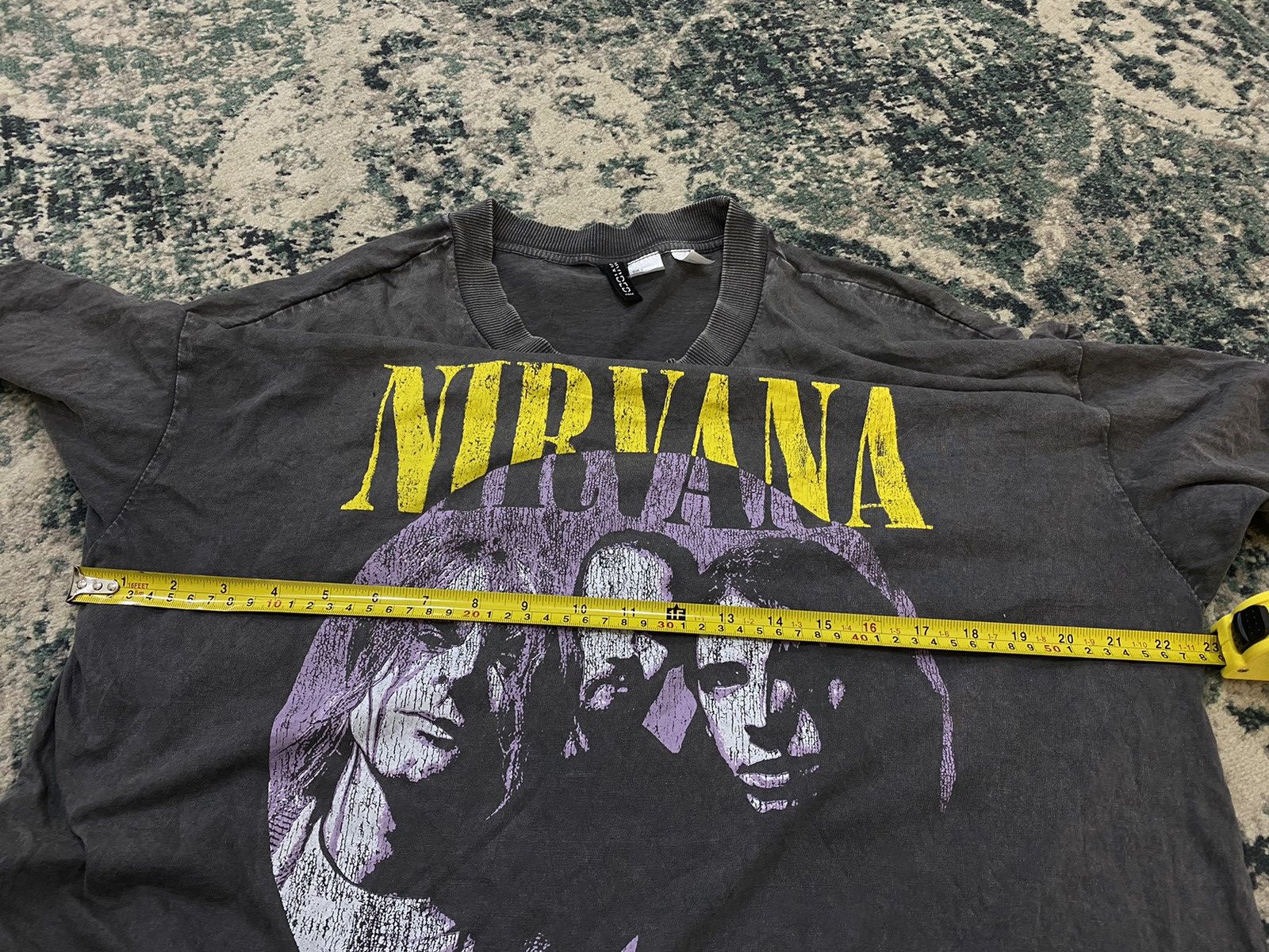 Band Tees × Nirvana H&M x Nirvana Vintage Style Oversized T-Shirt Size US L / EU 52-54 / 3 - 7 Thumbnail