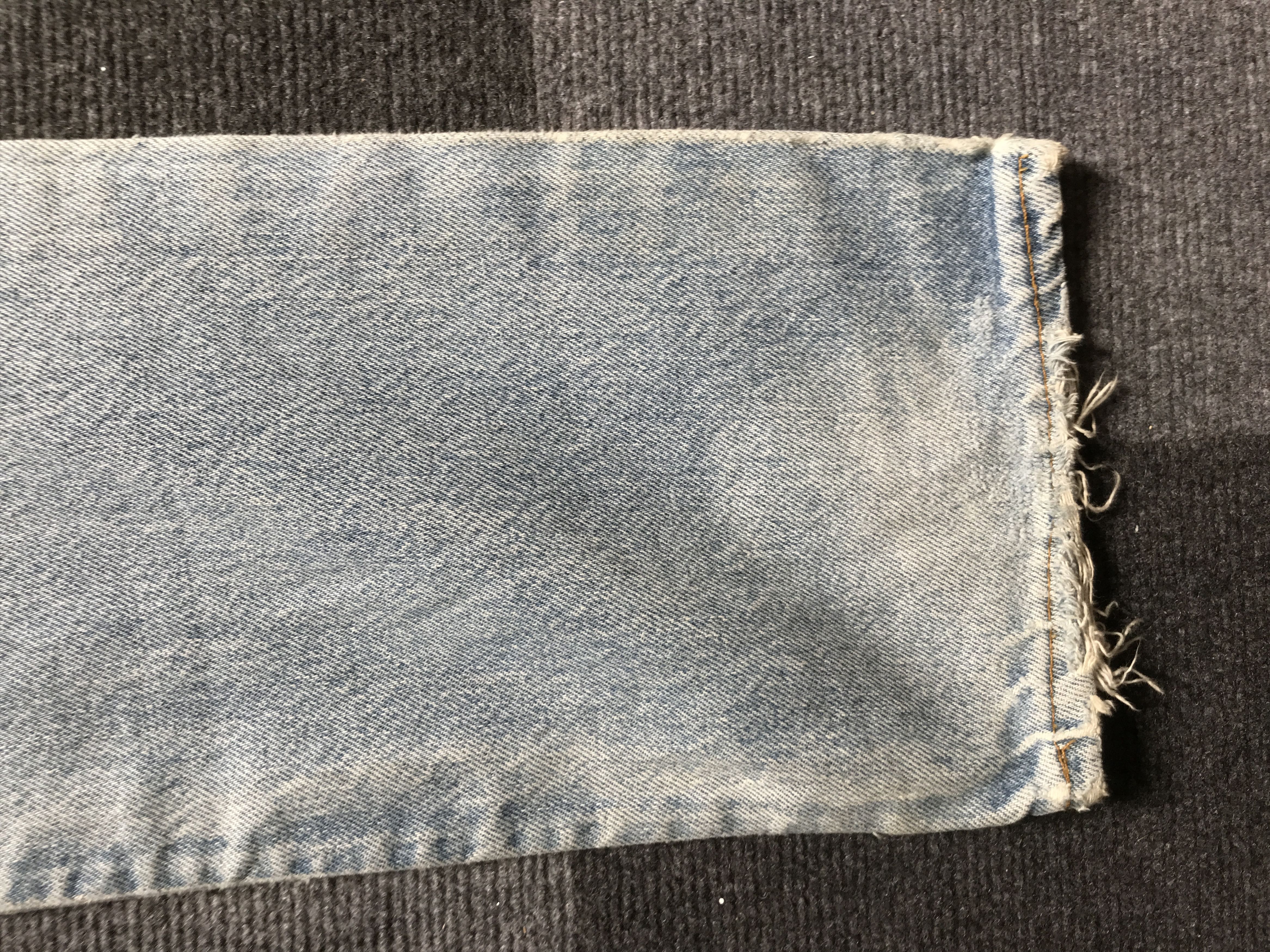 Levi's VLEV91 - Vtg Levis 501 80s Side Dam Distressed Jeans Size US 27 - 16 Thumbnail