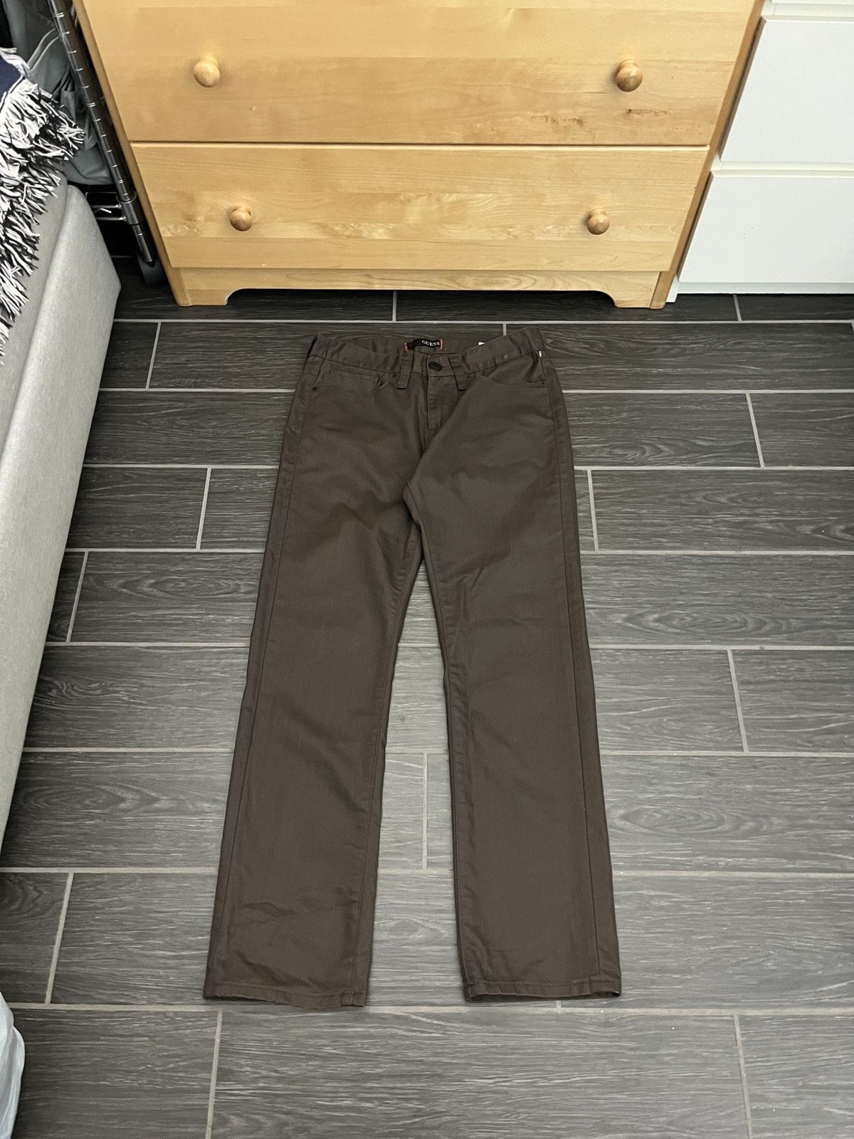 Guess × Vintage Vintage Guess Brown Waxed Denim Slim Straight Size US 30 / EU 46 - 2 Thumbnail