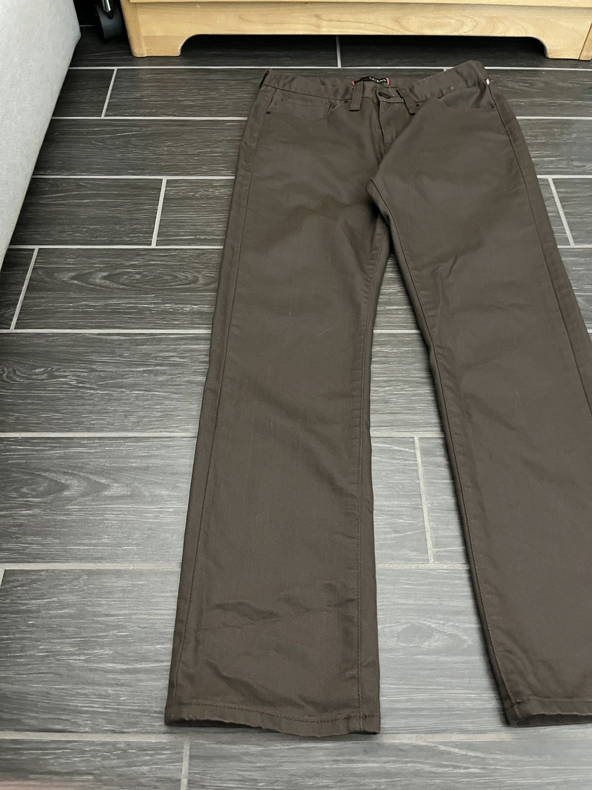 Guess × Vintage Vintage Guess Brown Waxed Denim Slim Straight Size US 30 / EU 46 - 3 Thumbnail