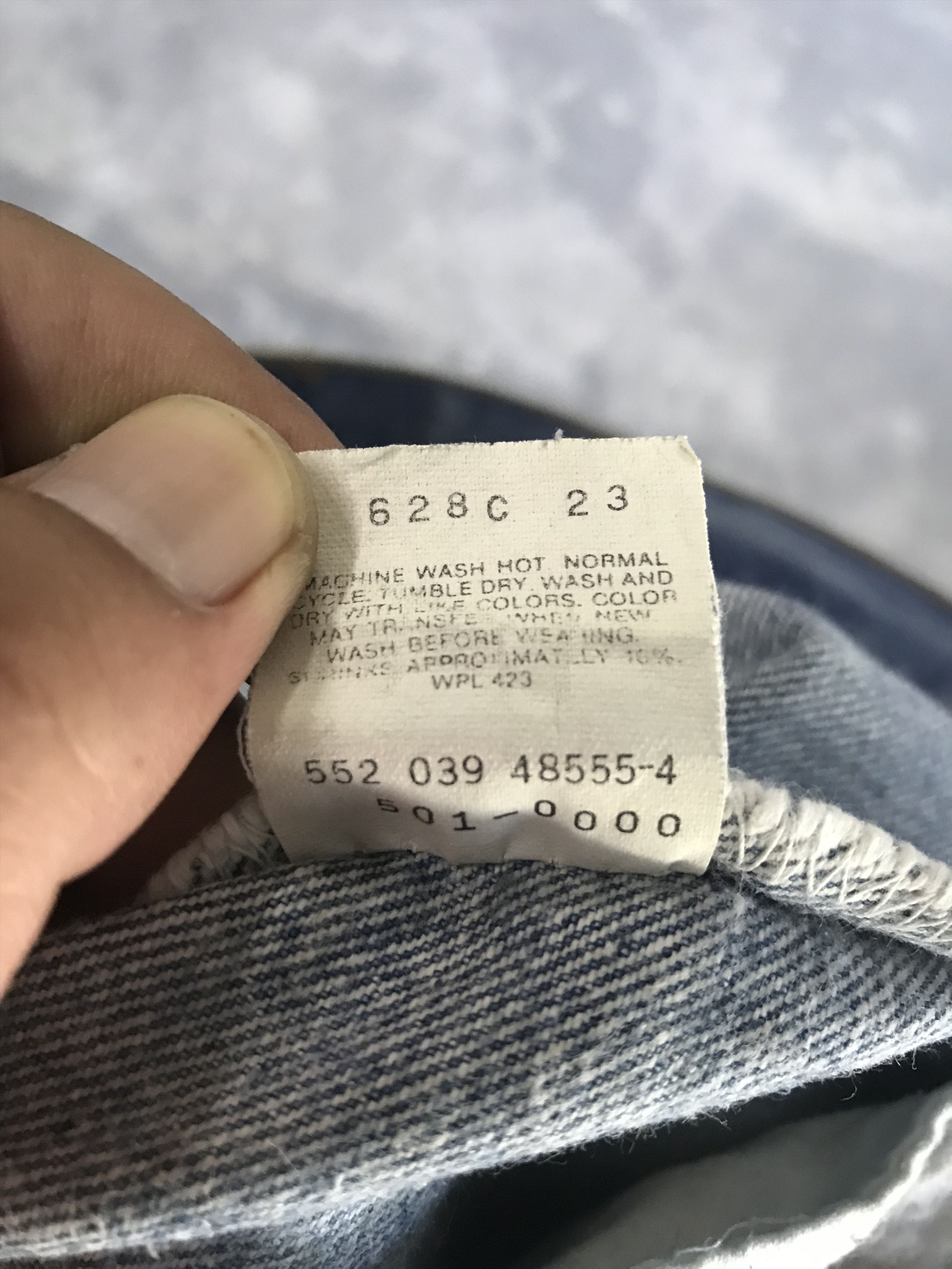 Levi's VLEV4 - Vintage Levis 501 Painted Distressed Denim Size US 31 - 18 Thumbnail