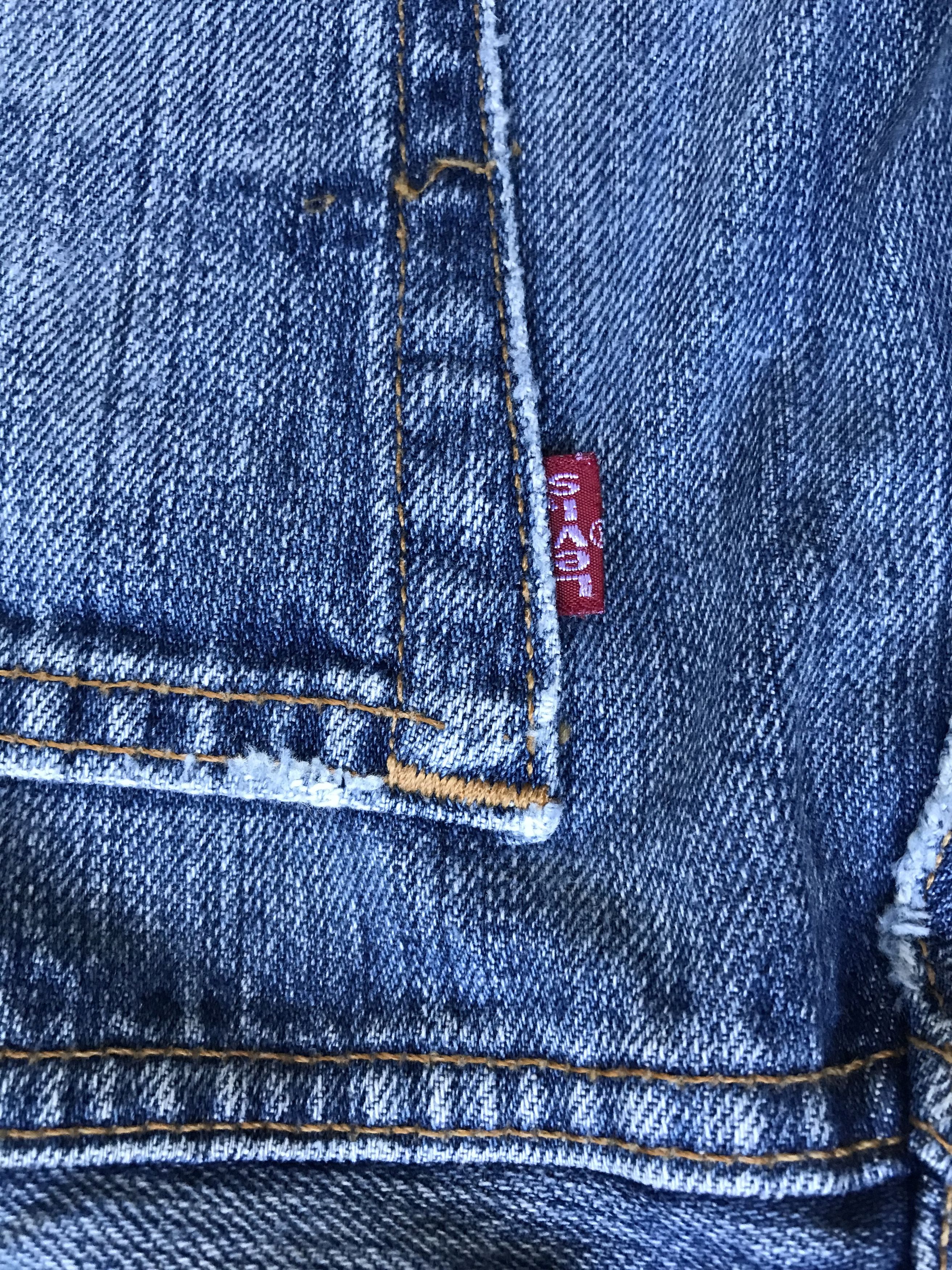Levi's VLEV49 - Vintage Levis 501 Medium Wash Jeans Size US 36 / EU 52 - 11 Thumbnail