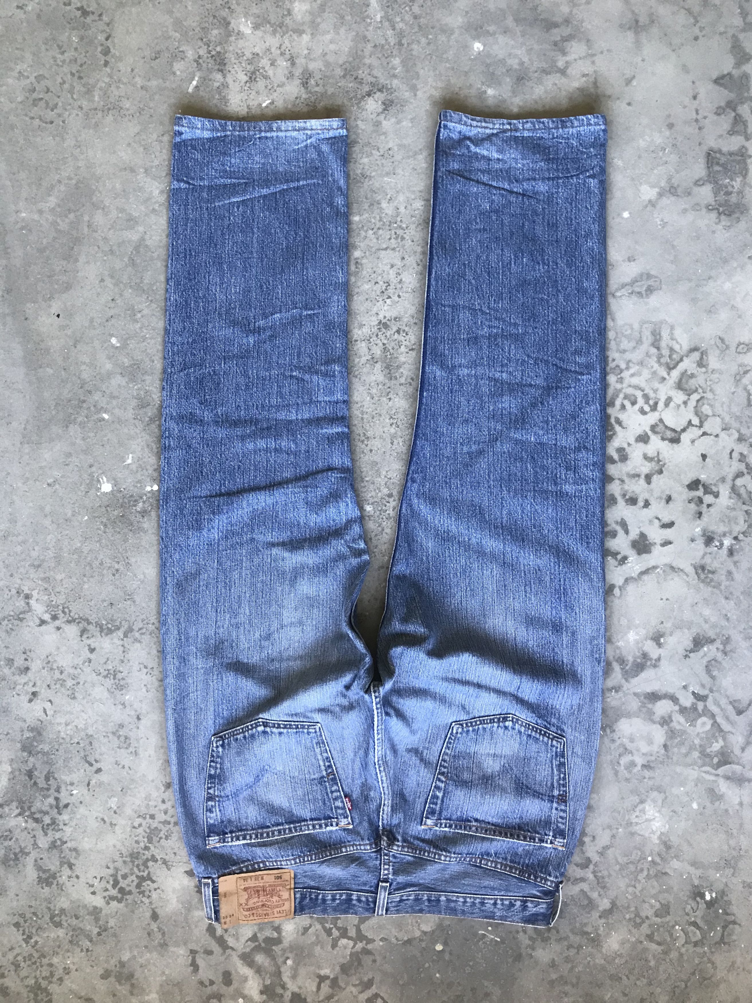 Levi's VLEV49 - Vintage Levis 501 Medium Wash Jeans Size US 36 / EU 52 - 7 Thumbnail