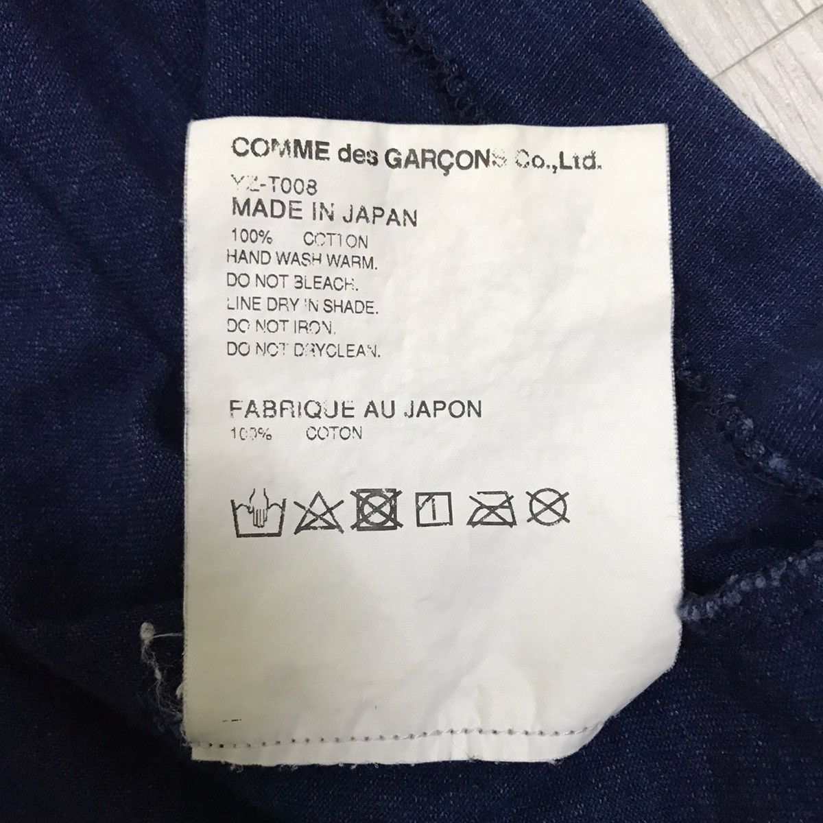 Comme des Garcons × Comme des Garcons PLAY × Japanese Brand Comme Des Garcons Play Tee Black Heart Size US XL / EU 56 / 4 - 8 Thumbnail