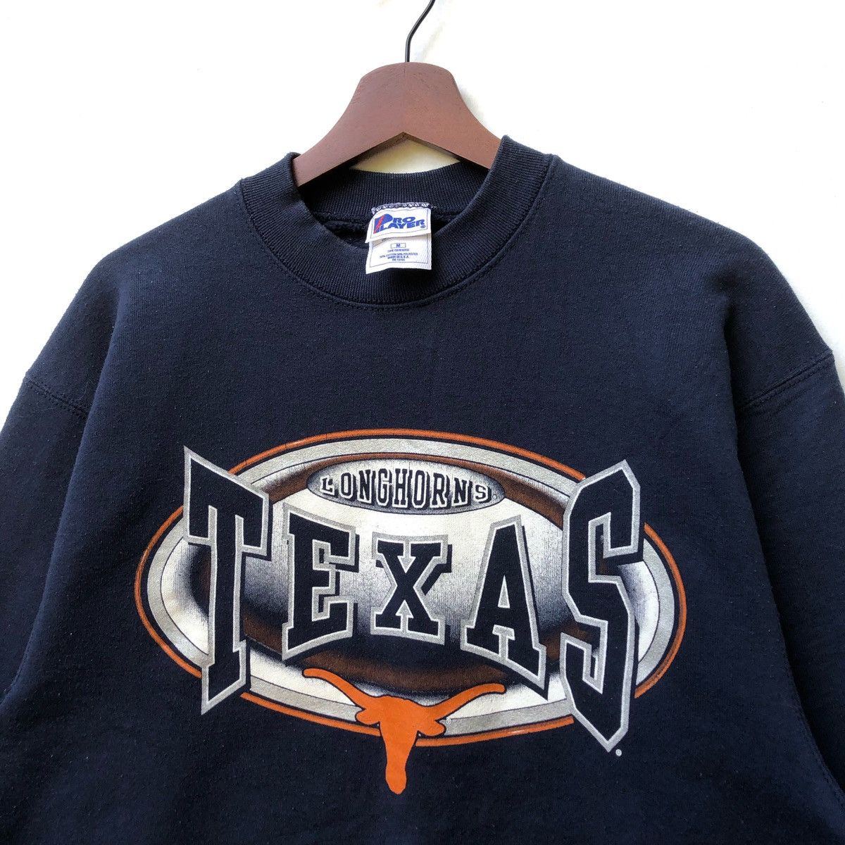 NFL × Vintage VINTAGE TEXAS LONGHORNS NFL CREWNECK Size US M / EU 48-50 / 2 - 3 Thumbnail