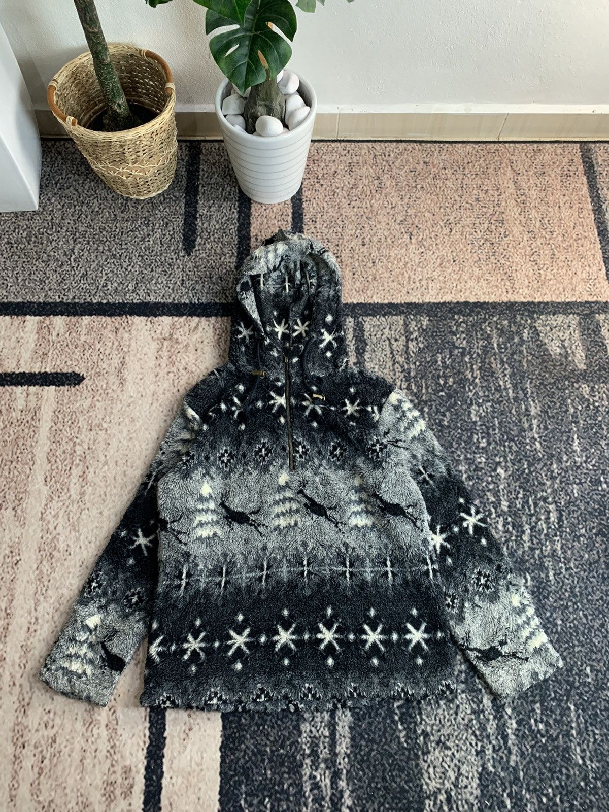 Fleece full zipper nice design