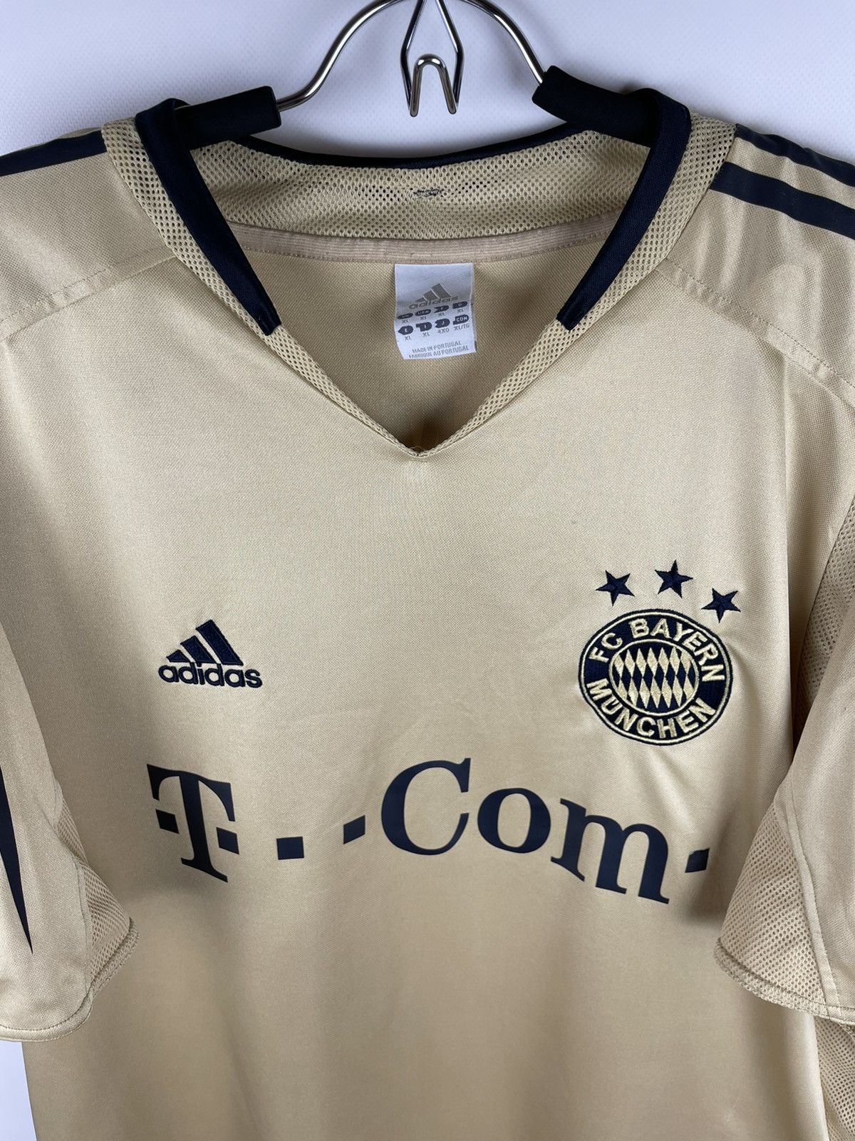 Adidas Adidas Bayern Munich 2004 2005 away soccer jersey football Size US XL / EU 56 / 4 - 6 Thumbnail
