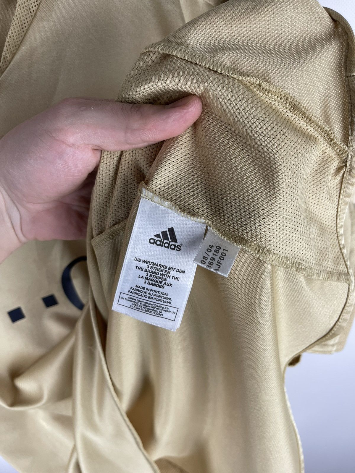 Adidas Adidas Bayern Munich 2004 2005 away soccer jersey football Size US XL / EU 56 / 4 - 10 Thumbnail