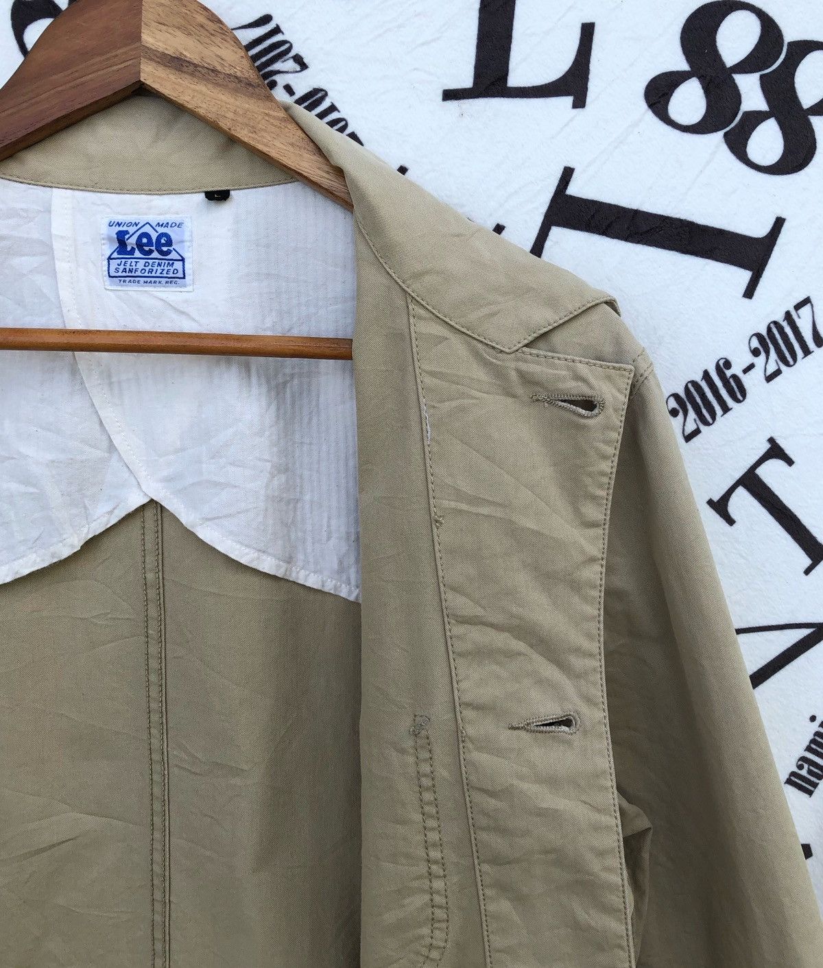 Vintage 70s Lee Long Jacket Button Ups