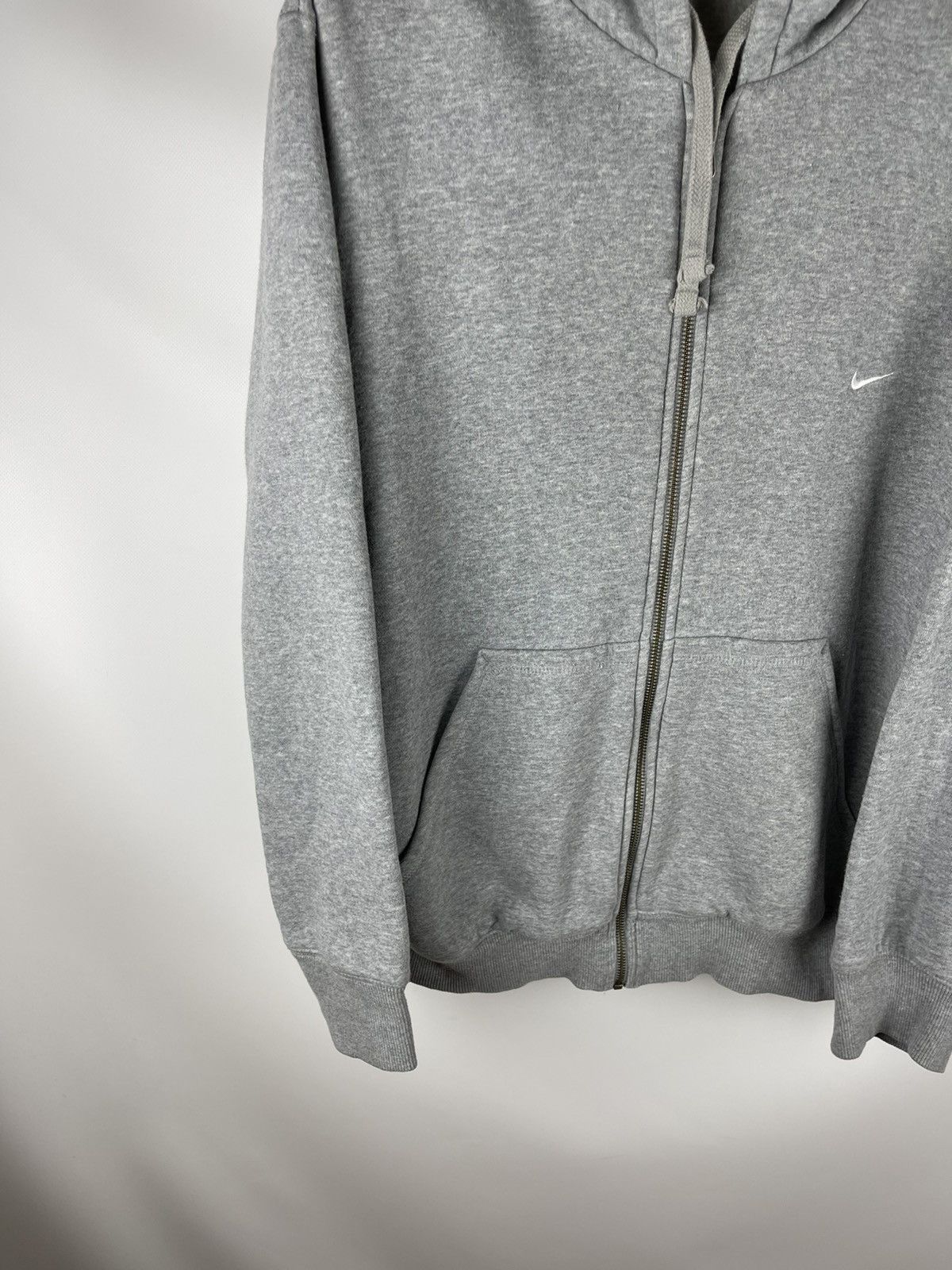 Nike Nike Vintage y2k grey classic zip hoodie hooded jacket Size US L / EU 52-54 / 3 - 3 Thumbnail