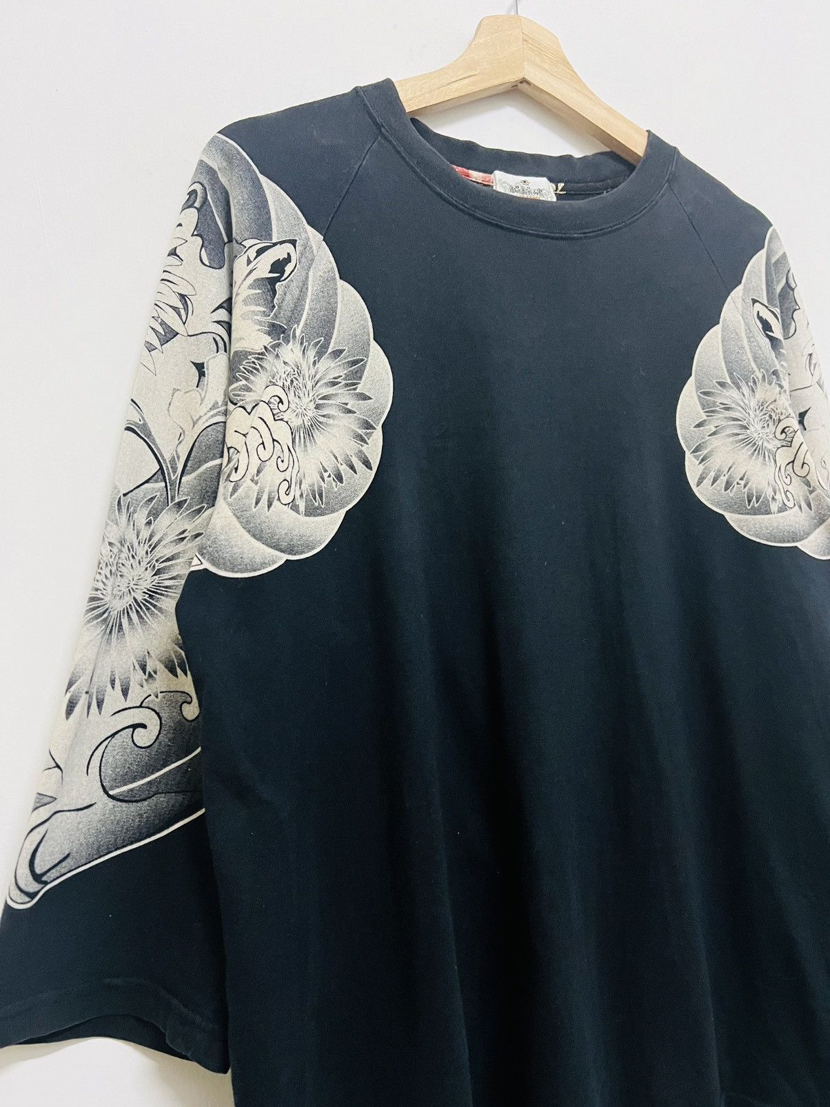 Japanese Brand Karakuri Tamashi Dragon Tattoo Longsleeve Tee Size US L / EU 52-54 / 3 - 3 Thumbnail