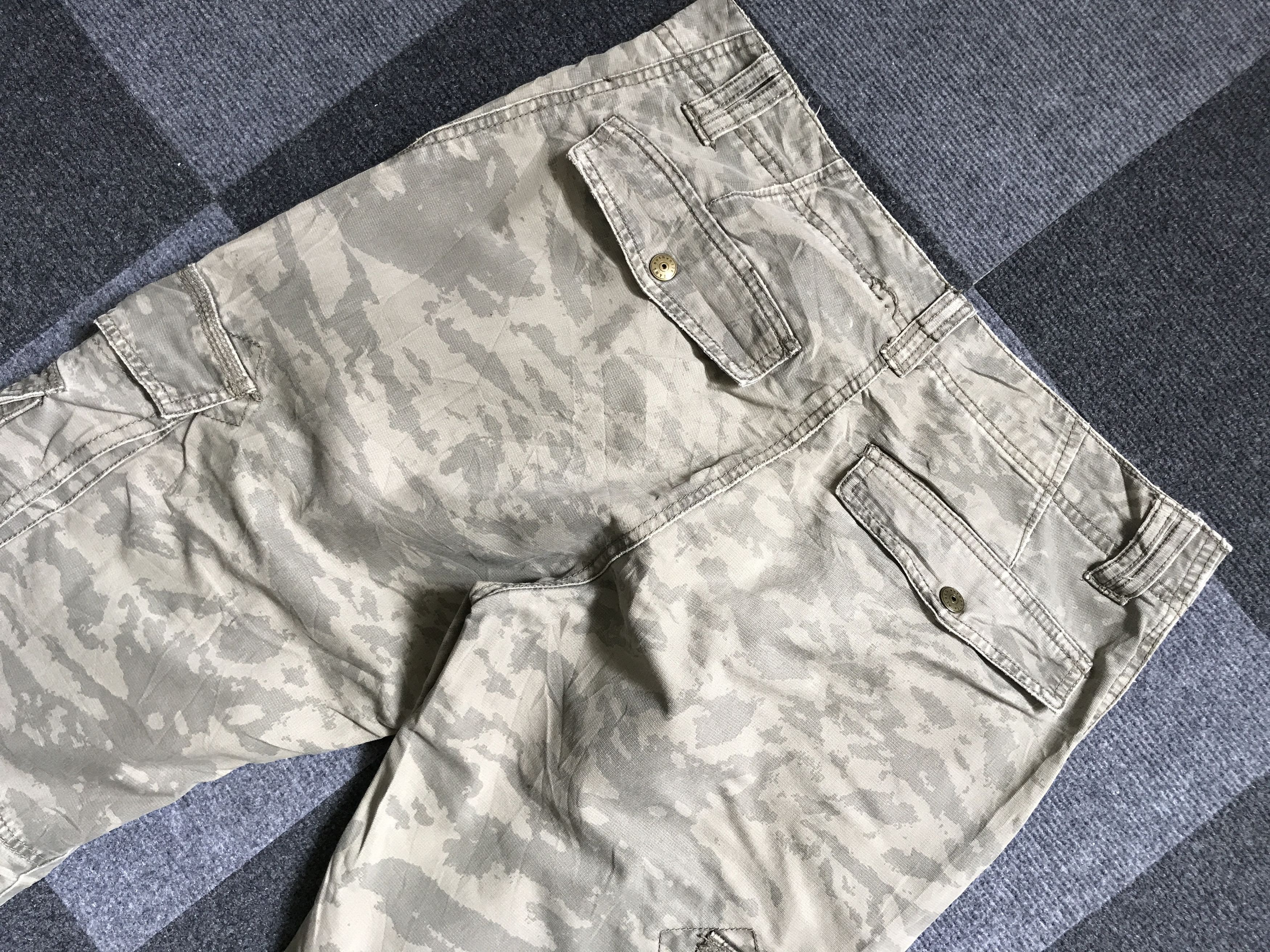 Japanese Brand CP152 VACHE Camo Military Cargo Pant Size US 31 - 9 Thumbnail